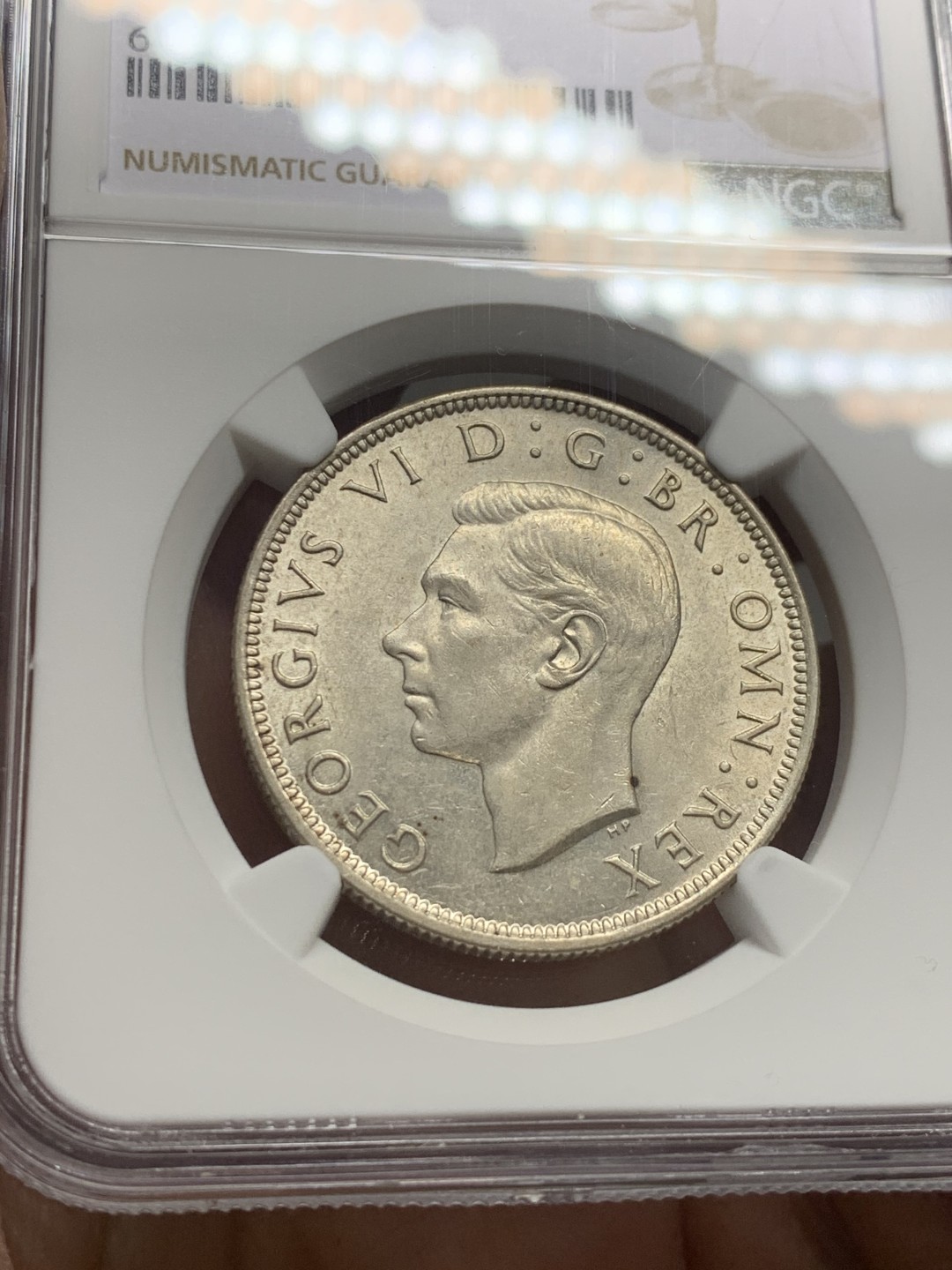 《竞宝斋》第136场-周日，周一连拍 (全场包邮) NGC-MS62 英国1945年 乔六半克朗银币 原光好品