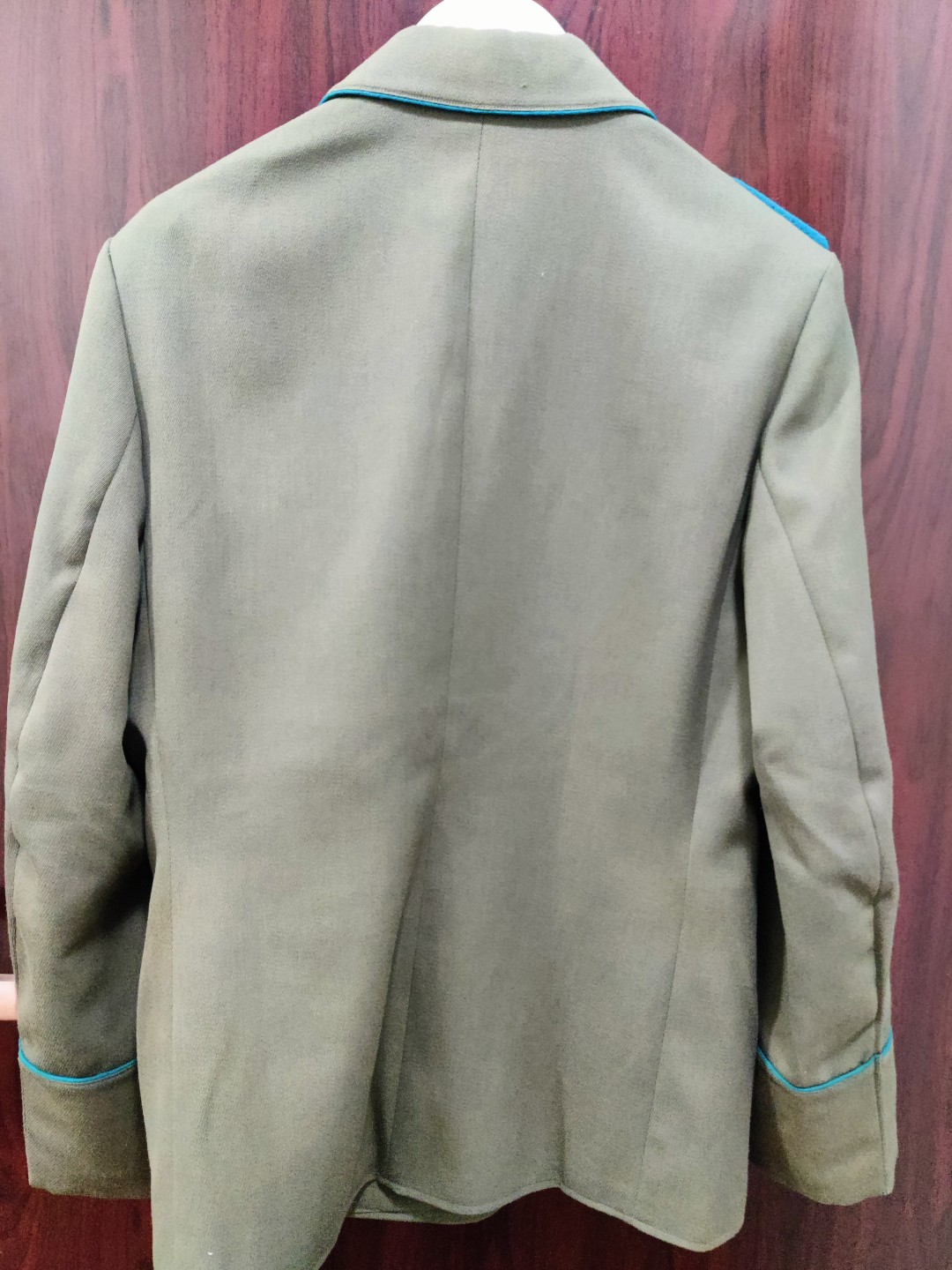 全场0元起拍 第32期 咸鱼国勋章拍卖专场 2月22日（周三）下午6：00开始 东德空军少校常服上衣 早期小标 k48-1