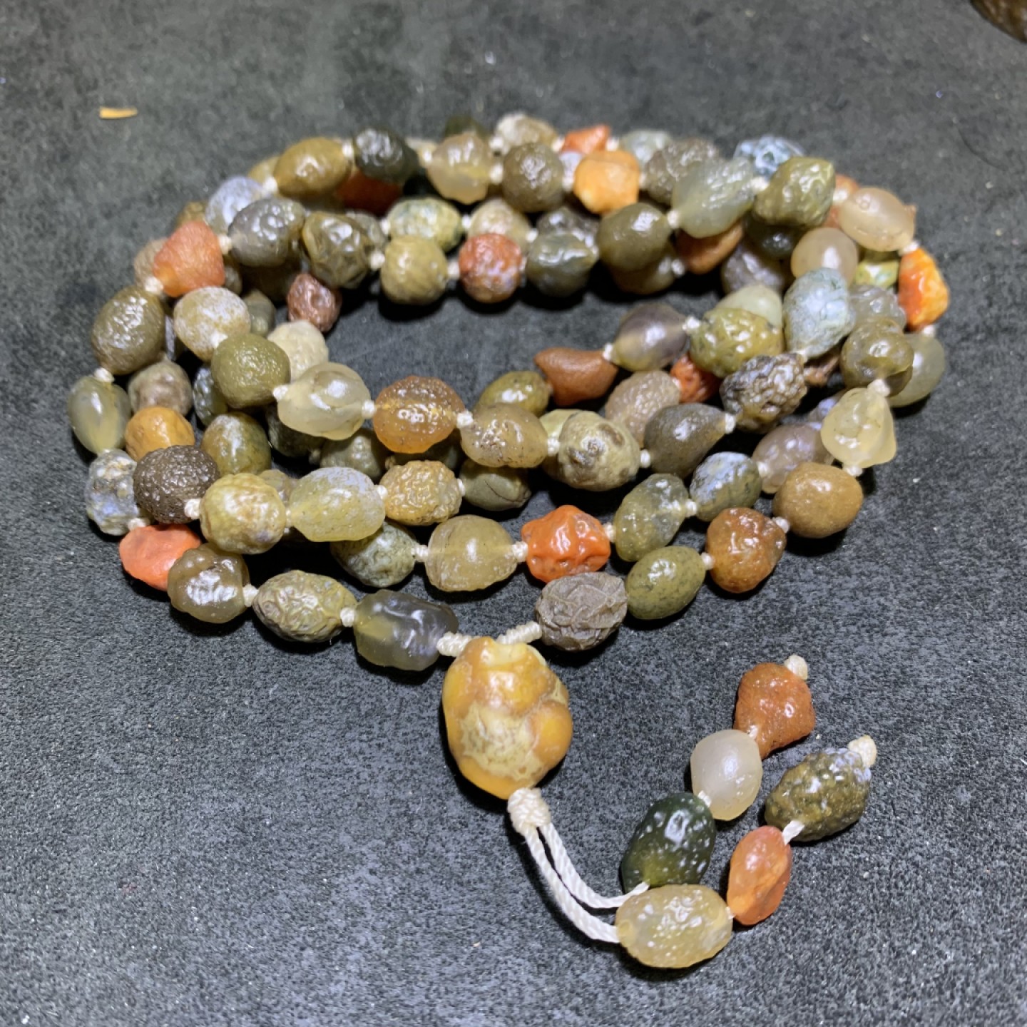 精美阿拉善筋脉玛瑙大颗粒原石108项链一条，