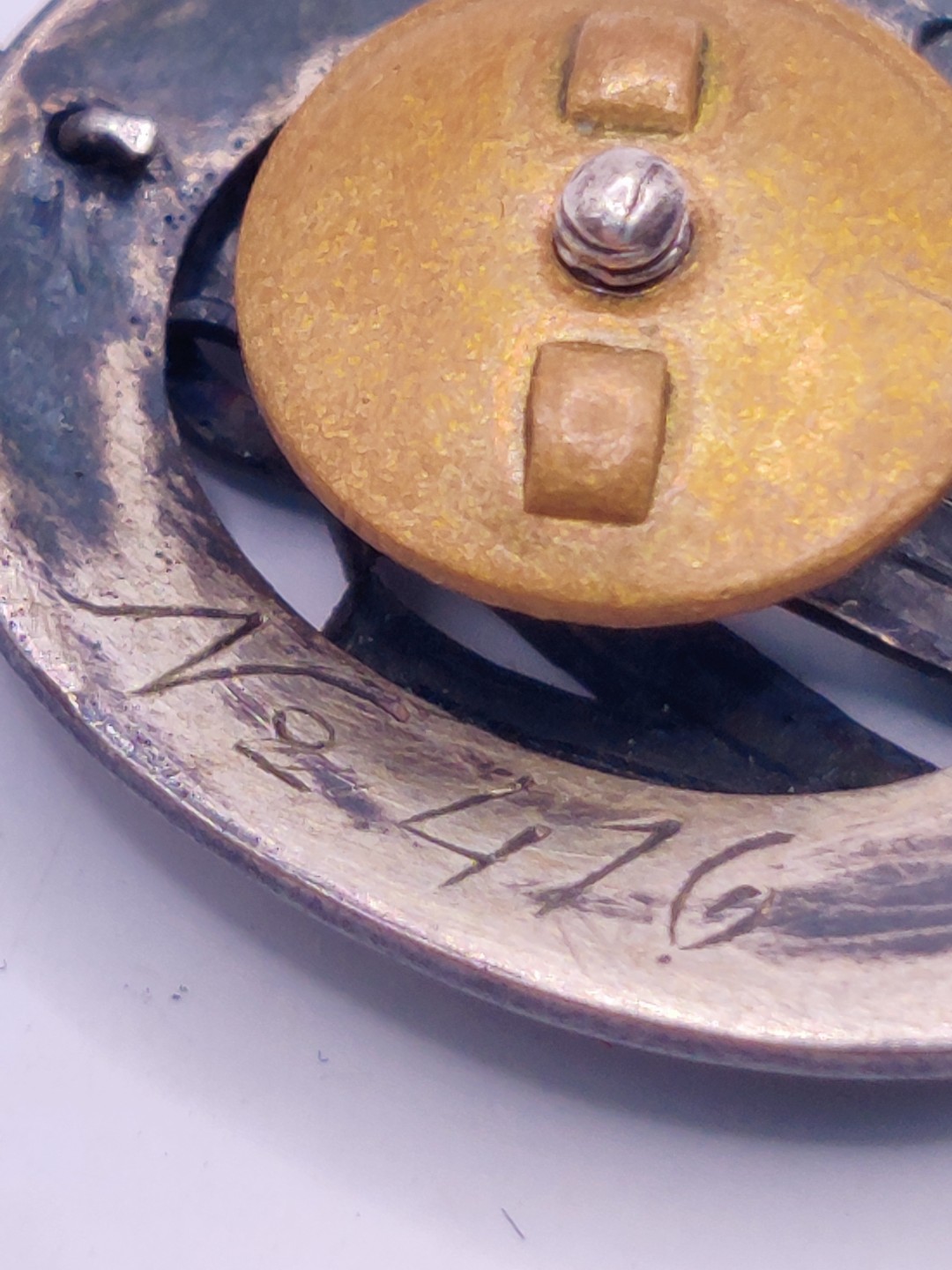 全场0元起拍 第32期 咸鱼国勋章拍卖专场 2月22日（周三）下午6：00开始 苏联 全俄肃反委会契卡15周年荣誉章 银制珐琅 nkvd