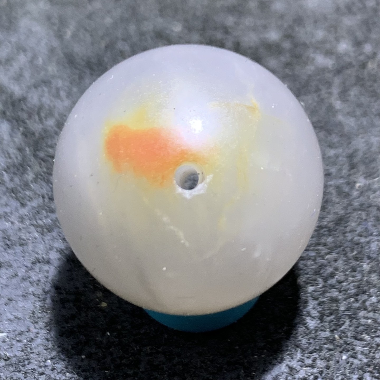 精美蒙古冰飘黄皮亚光玛瑙2.1圆珠一颗