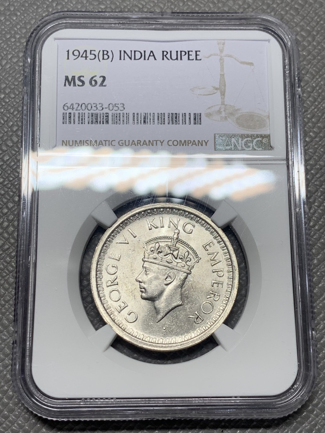 《竞宝斋》第136场-周日，周一连拍 (全场包邮) NGC MS62 英属印度 1945年B版 乔治六世 1卢比银币 原光好品
