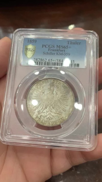《竞宝斋》第136场-周日，周一连拍 (全场包邮) PCGS-MS65+，德国1859年法兰克福席勒纪念泰勒银币，轻彩包浆，状态一流