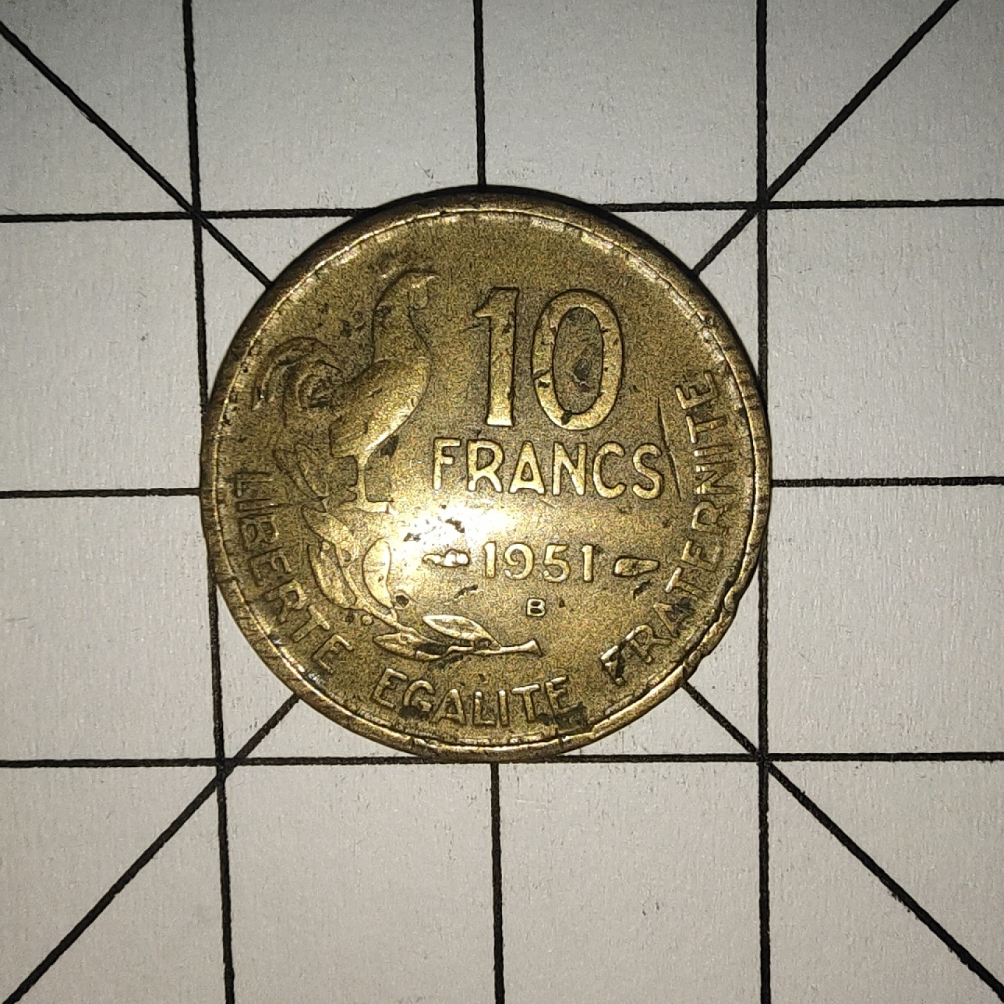 收藏之家世界硬币第10期(满20包邮，可多场累计。捡漏，无押金，无佣金) 法国10法郎1951年