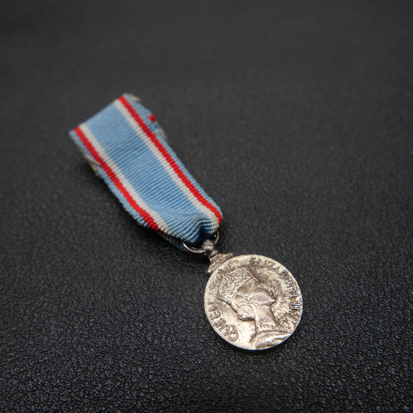 交易所2月25日英国/联邦币章专场 英国斐济独立迷你尺寸奖章