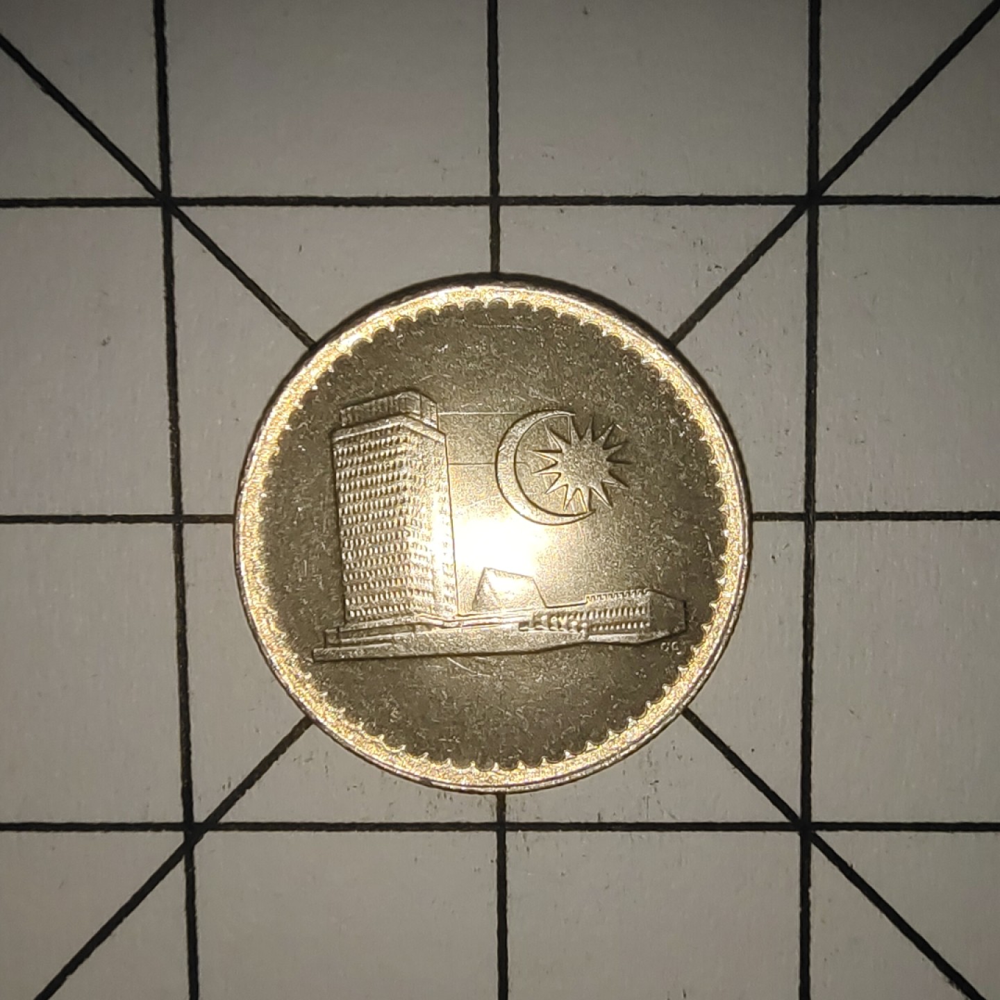 收藏之家世界硬币第10期(满20包邮，可多场累计。捡漏，无押金，无佣金) 马来西亚5分1982年