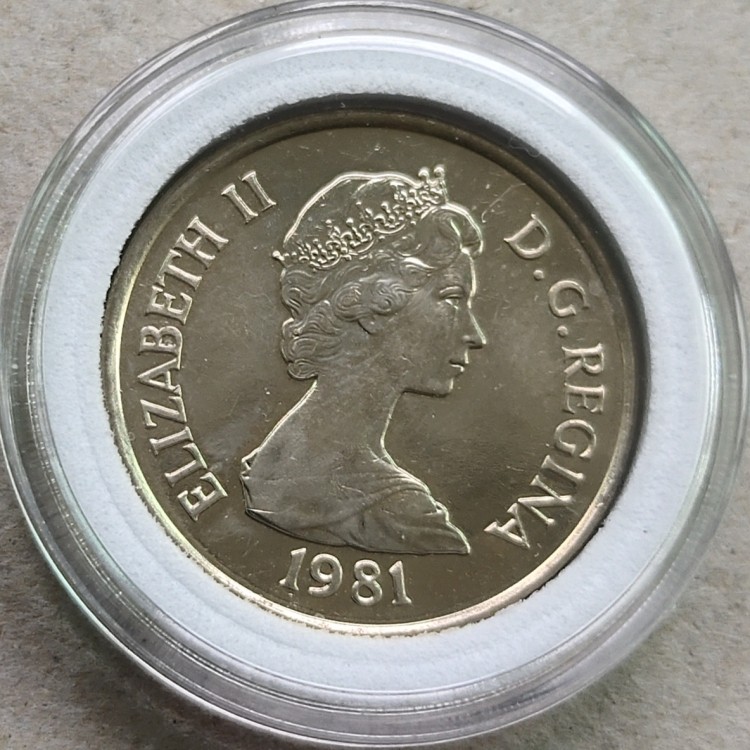 14★机器委托自动落锤★请提前出好价★满30快递包邮 全新 1981年英属特克斯和凯科斯0.25克朗英女王 