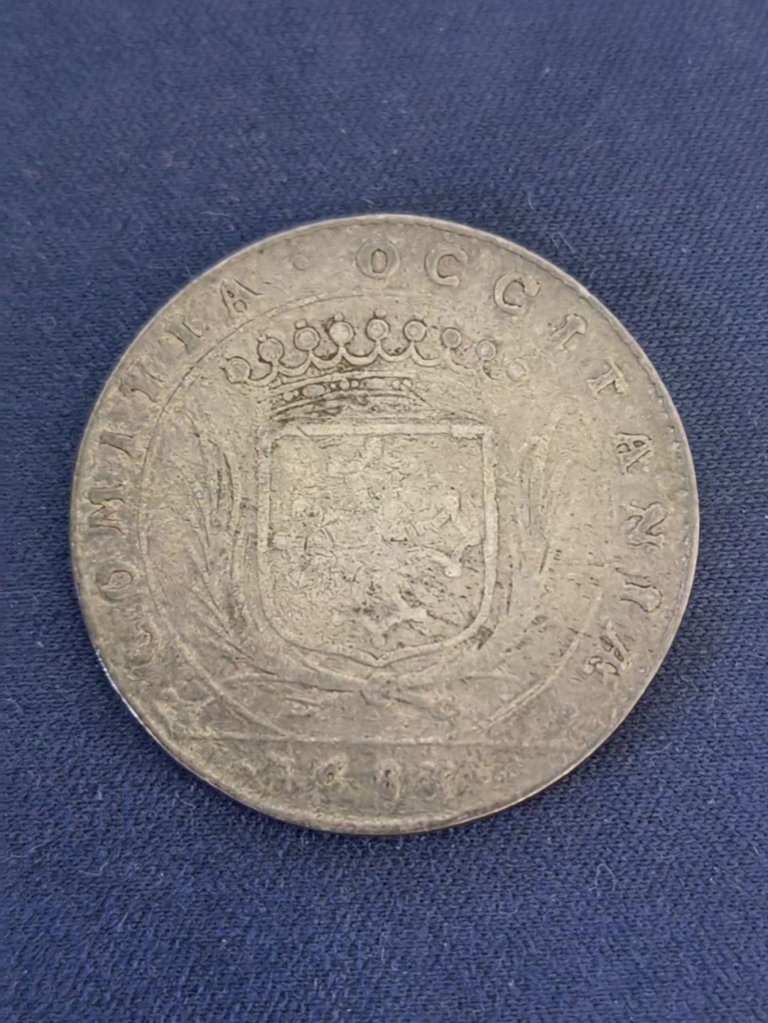精品八角代币jeton专场第8期（路易大帝，拿破仑，安托瓦内特，新艺术） 1683年法国银代币，公民委员会，28mm7.6g。
