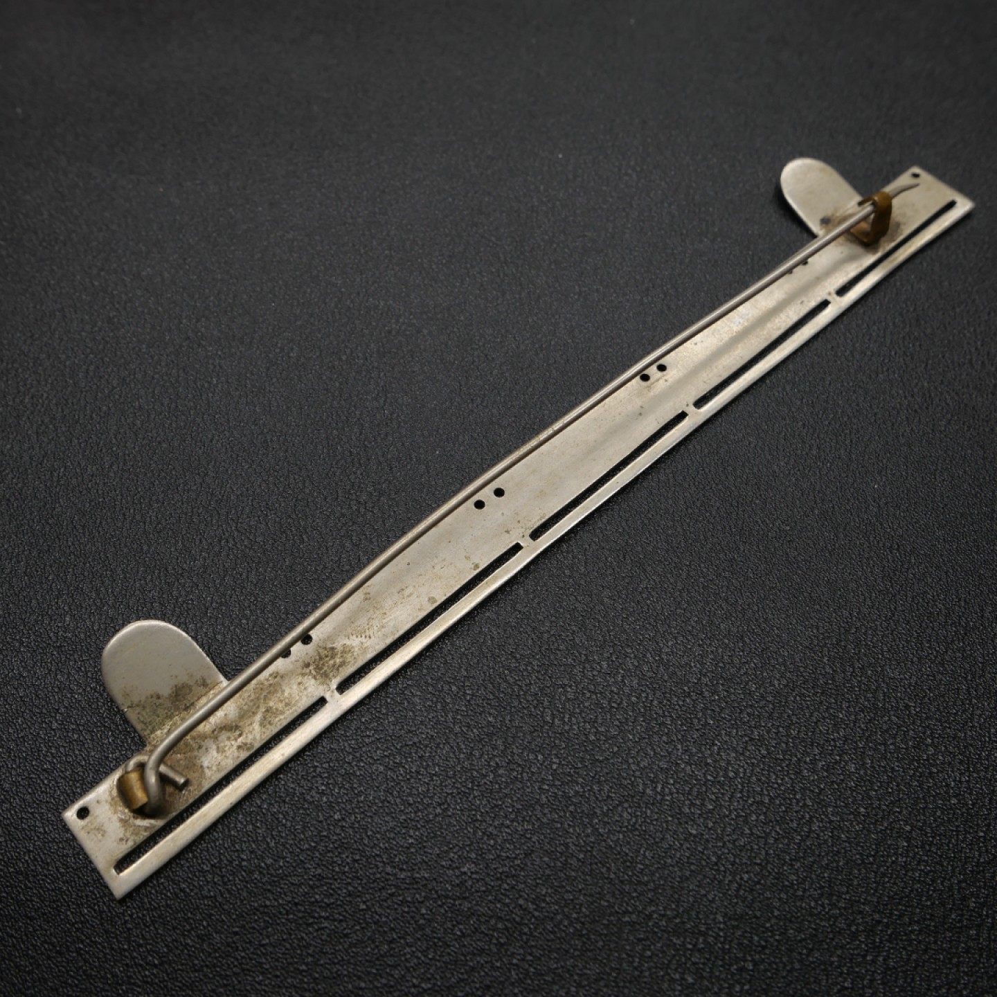 交易所2月25日英国/联邦币章专场 英国5联勋架