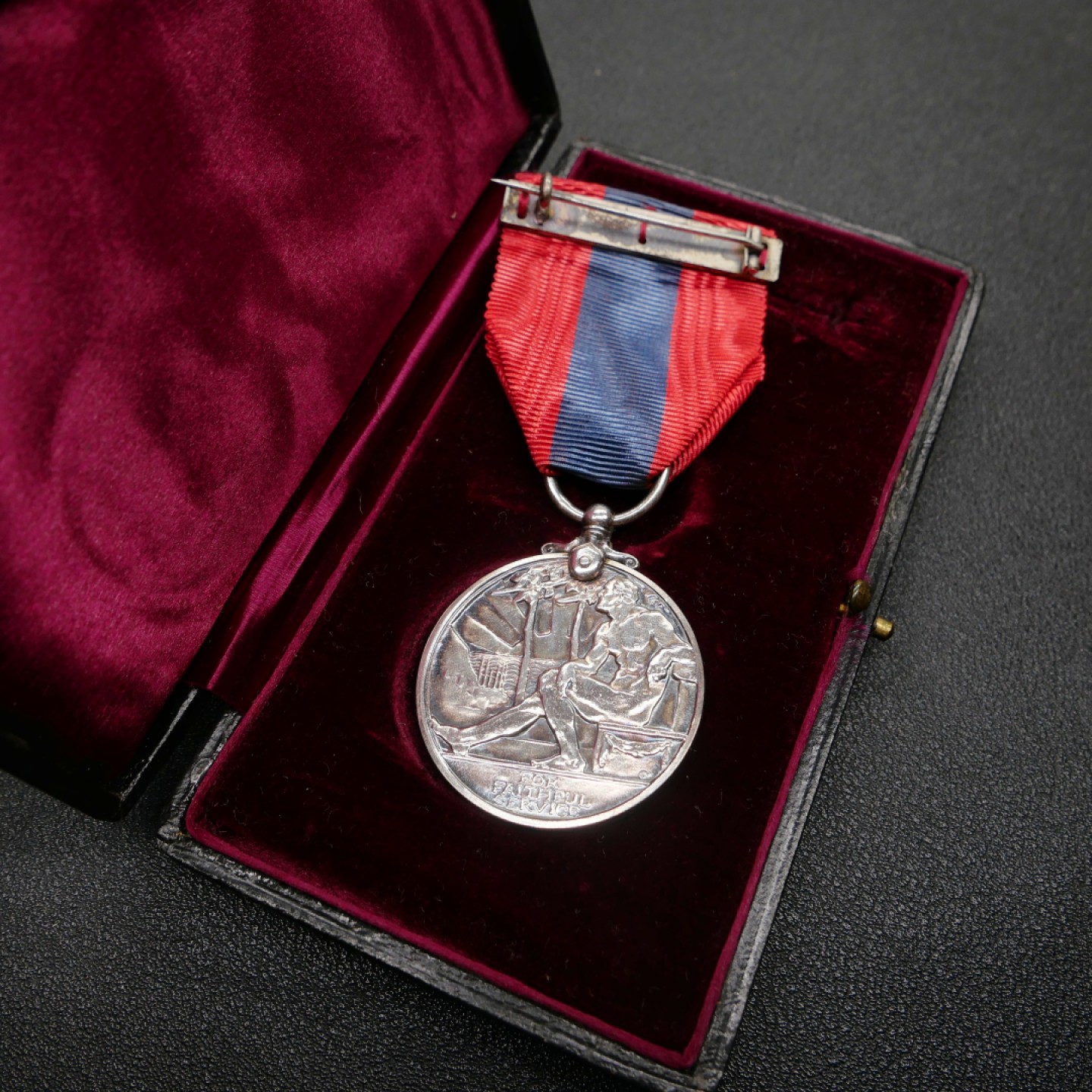 交易所2月25日英国/联邦币章专场 英国帝国服务奖章，银质，乔治五世冠版