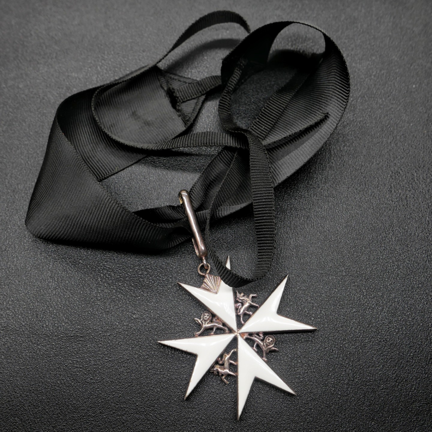 交易所2月25日英国/联邦币章专场 英国指挥官级圣约翰勋章，银质珐琅