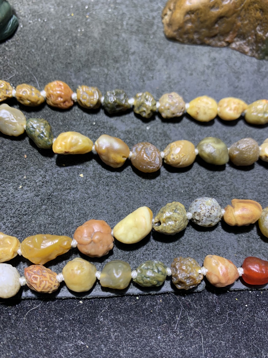 阿拉善筋脉玛瑙大颗粒原石108项链一条，