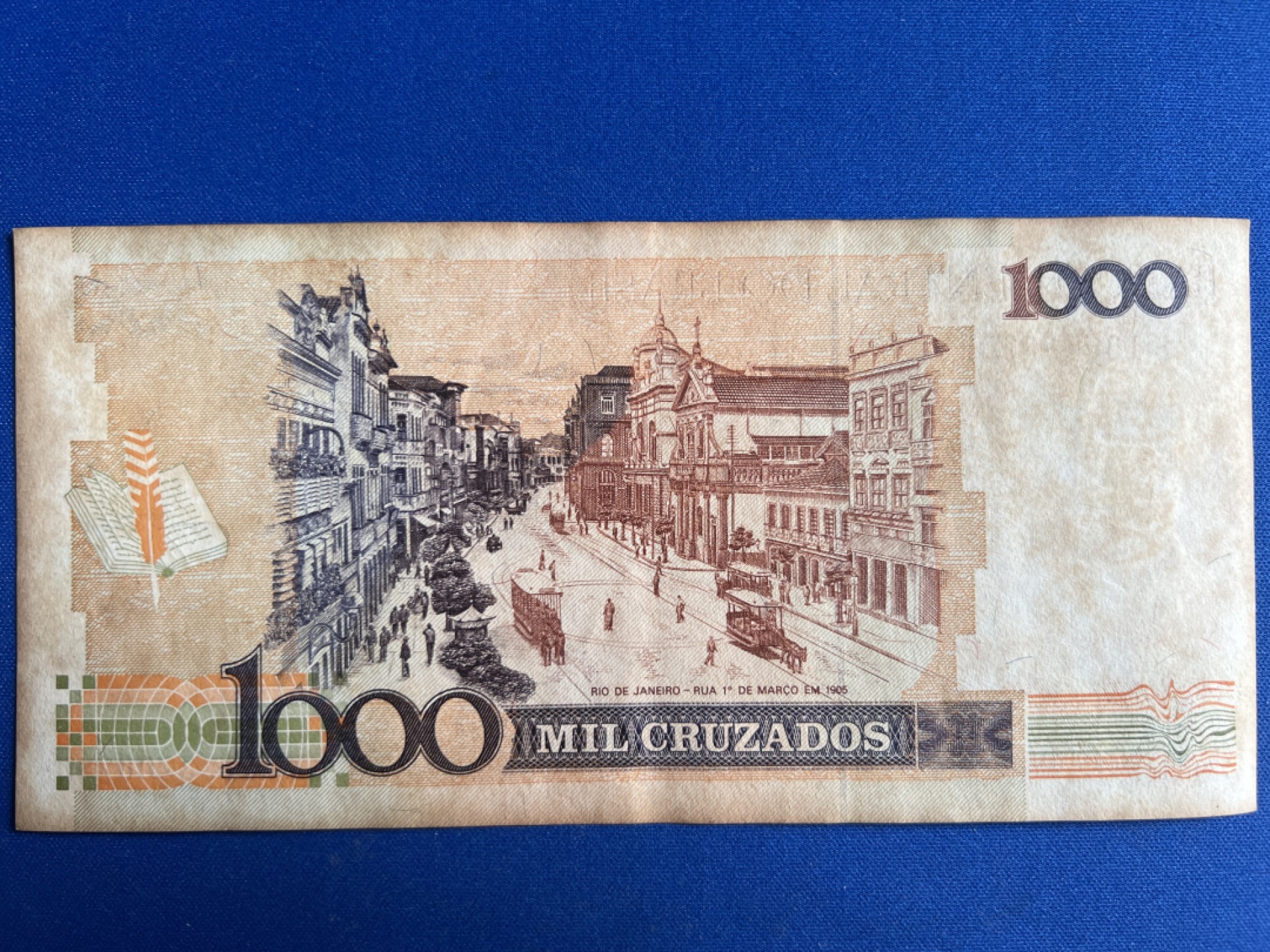 泡泡堂微拍第六十八幕纸币捡漏可累计专场👿👿，零佣金，零押金，累计满二十元包邮，接受代拍业务 巴西1000元