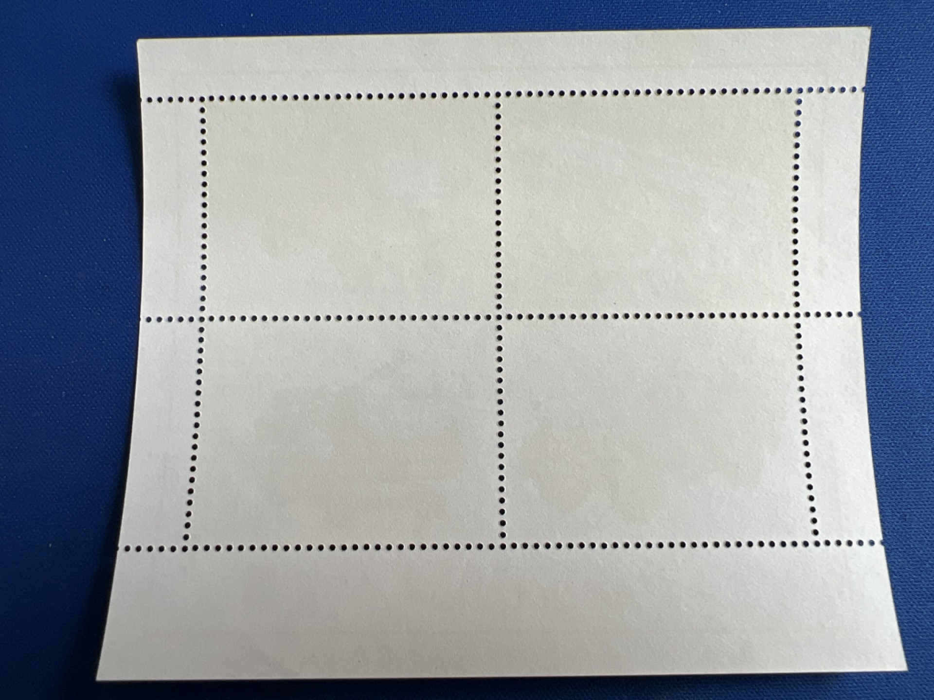 泡泡堂微拍第六十八幕纸币捡漏可累计专场👿👿，零佣金，零押金，累计满二十元包邮，接受代拍业务 邮票