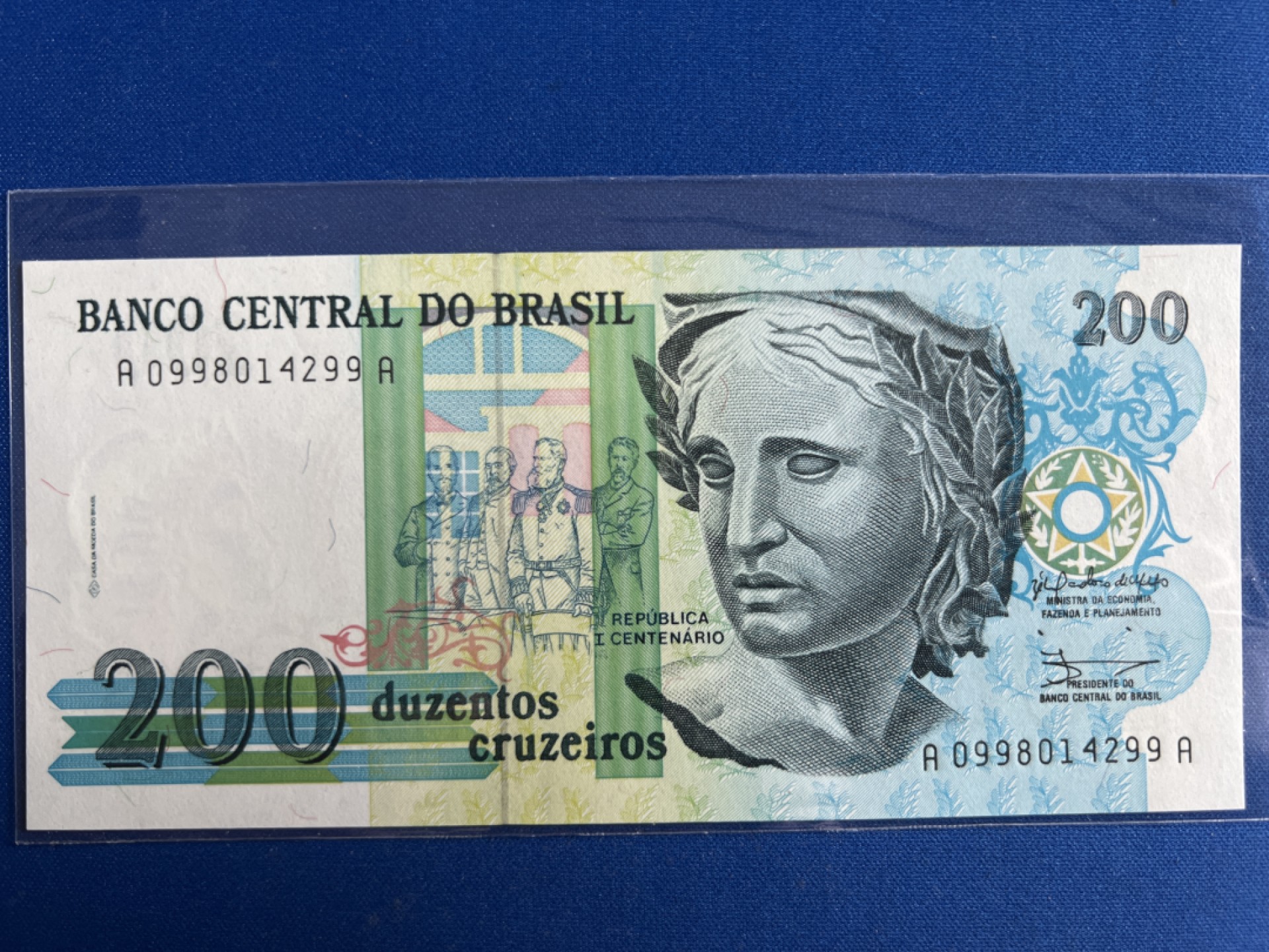 泡泡堂微拍第六十八幕纸币捡漏可累计专场👿👿，零佣金，零押金，累计满二十元包邮，接受代拍业务 巴西200克鲁塞罗