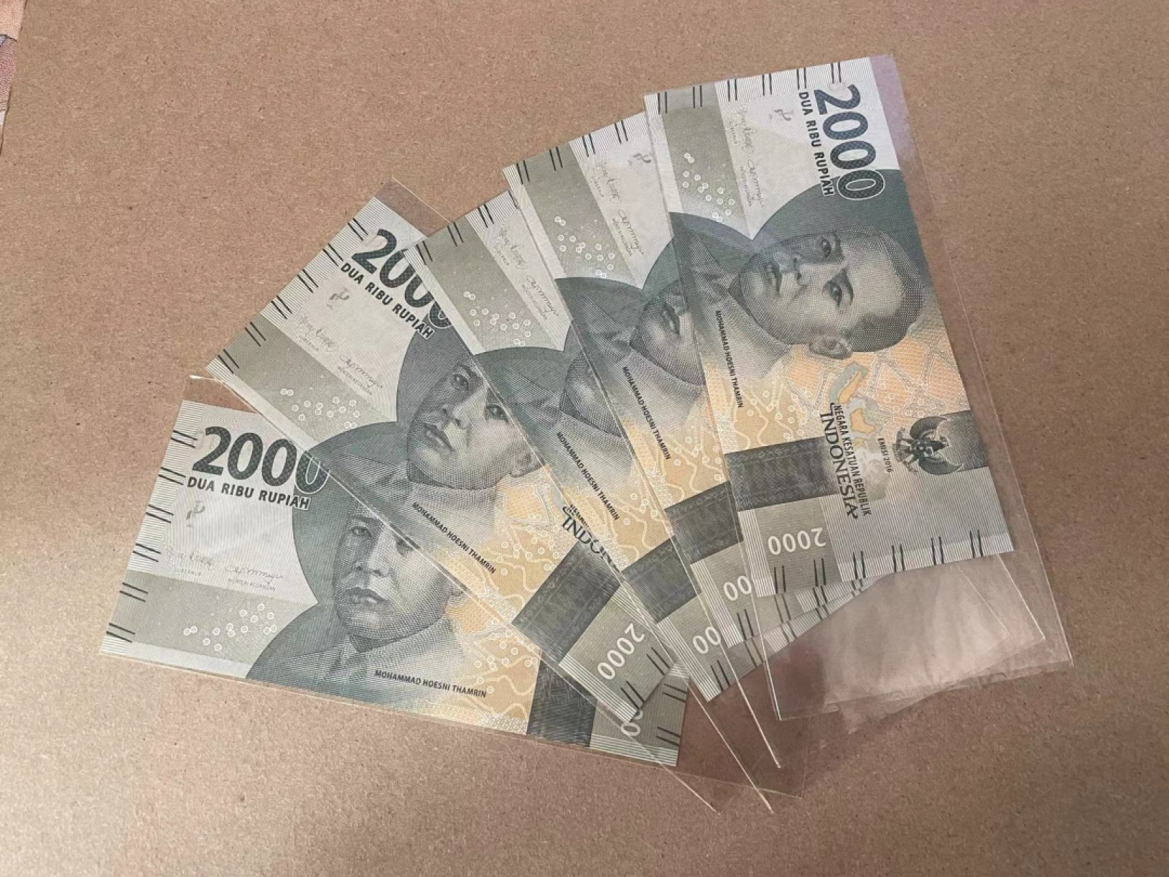 【Blue Auction】✨世界纸币精拍第294期——若泽一世国王 【一组5张 阶梯号543210】印尼 2016年2000卢比 全新UNC