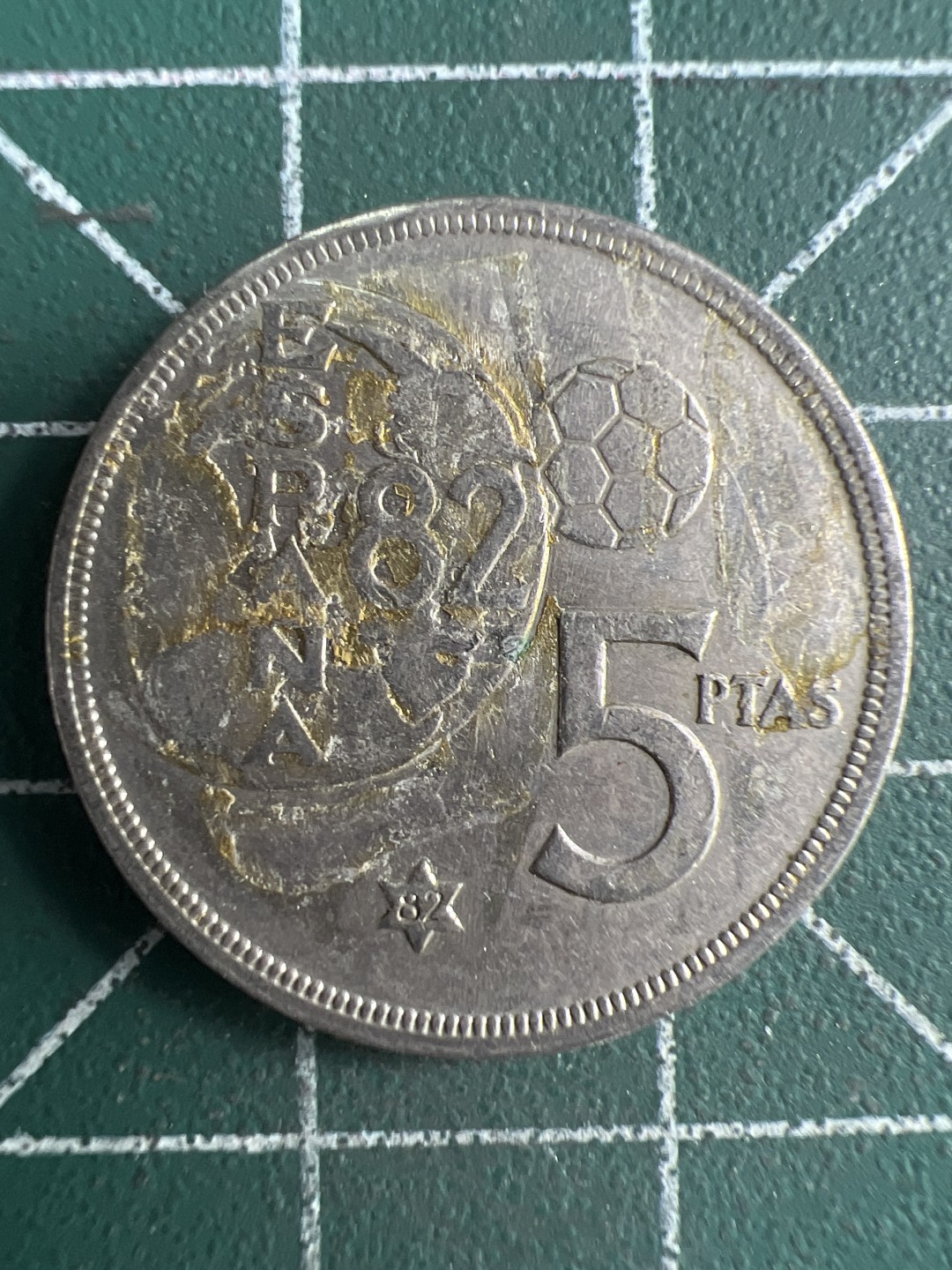 泡泡堂第231期  世界硬币 （无押金，无佣金，捡漏，全场20包邮，偏远地区除外） 西班牙5比塞塔纪念币