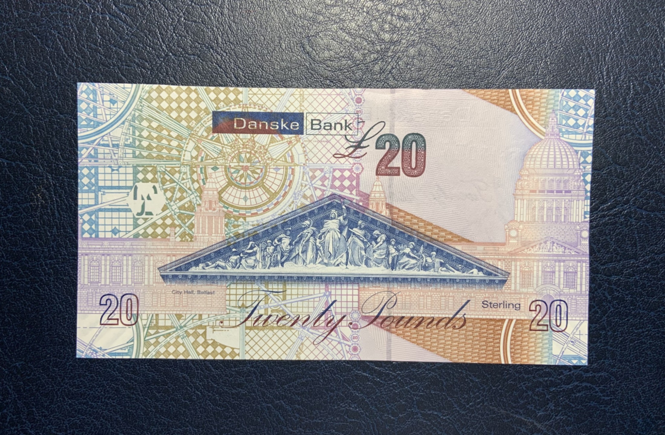 收藏联盟Quantum Auction 第235期拍卖 北爱尔兰丹斯克银行2016年20镑 品相全新UNC 英国工业家和农用机械车发明者费尔森 上边缘有水印和金属线工艺造成的月牙痕 