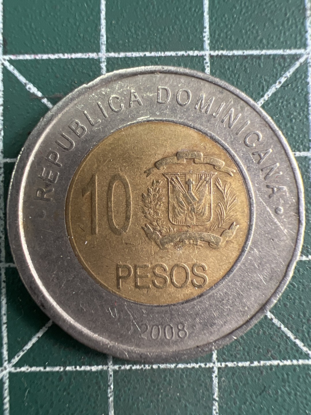 泡泡堂微拍第192幕硬币捡漏可累计专场👿👿，累计满二十元包邮，接受代拍业务 多米尼加10比索双色币