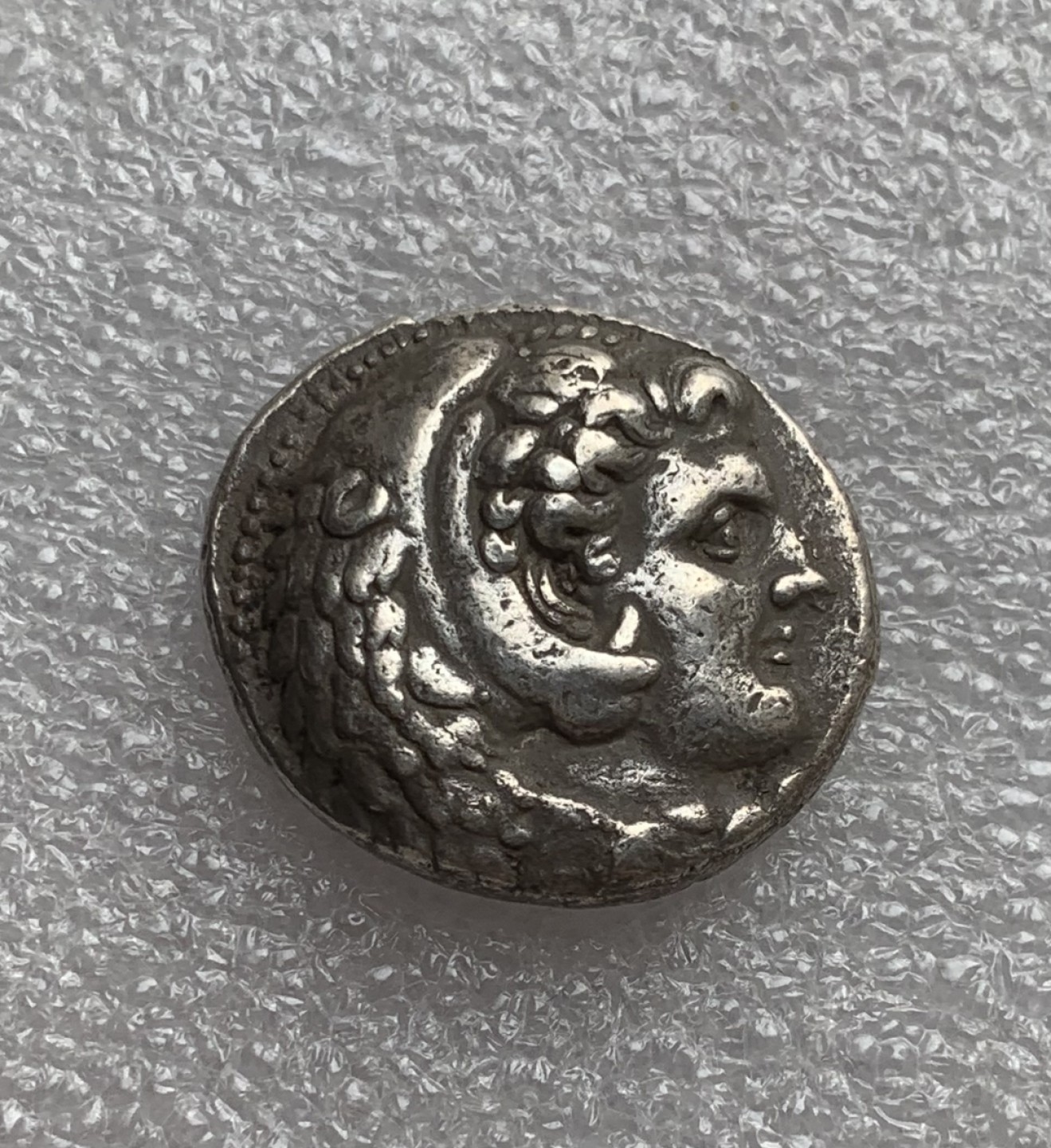 瓶子🏺第80期拍卖会 古希腊公元前300年亚历山大大帝大力神四德银币25毫米17克