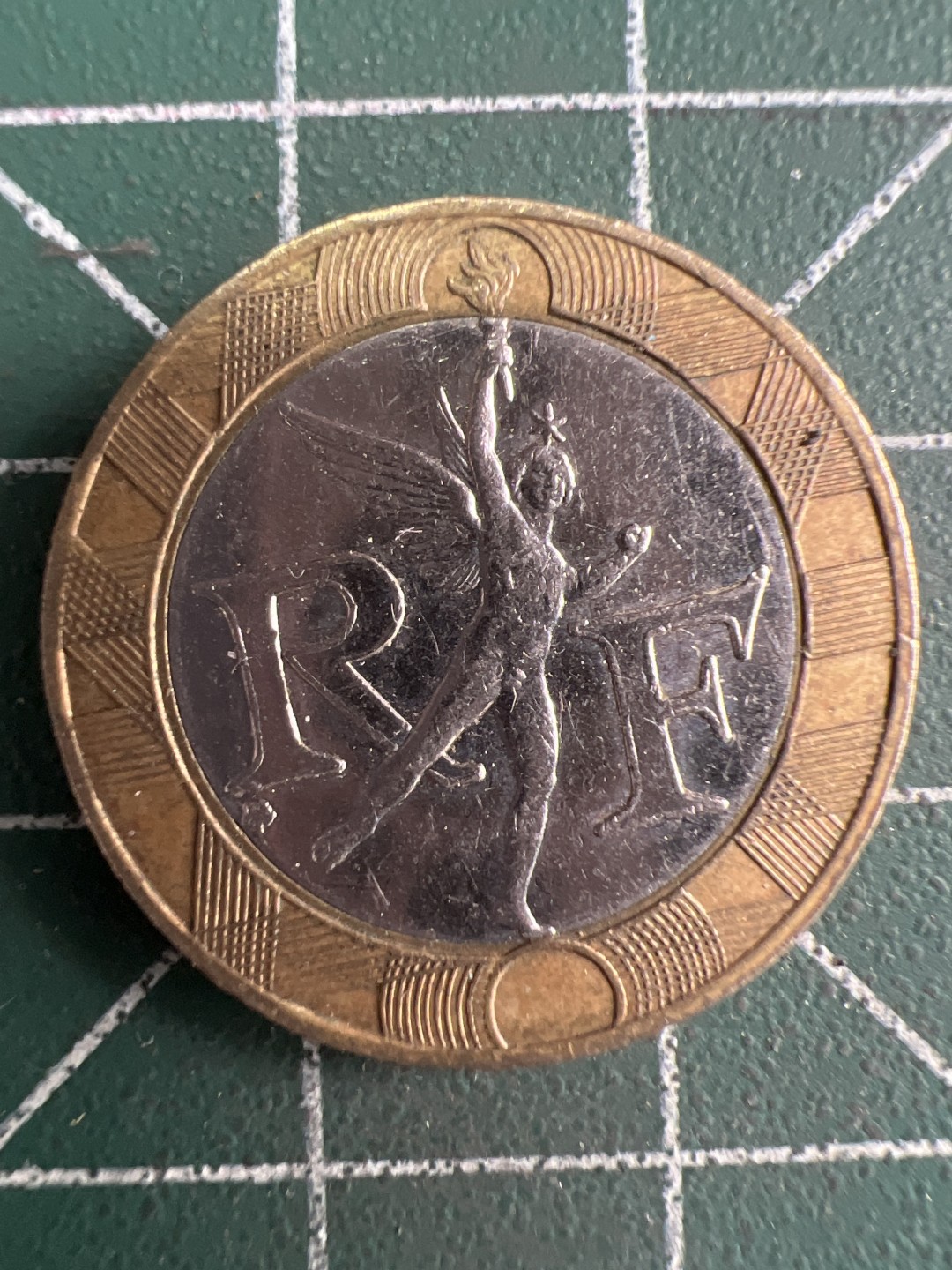 泡泡堂微拍第六十九幕硬币捡漏可累计专场👿👿，零佣金，零押金，累计满二十元包邮，接受代拍业务 法国小飞人