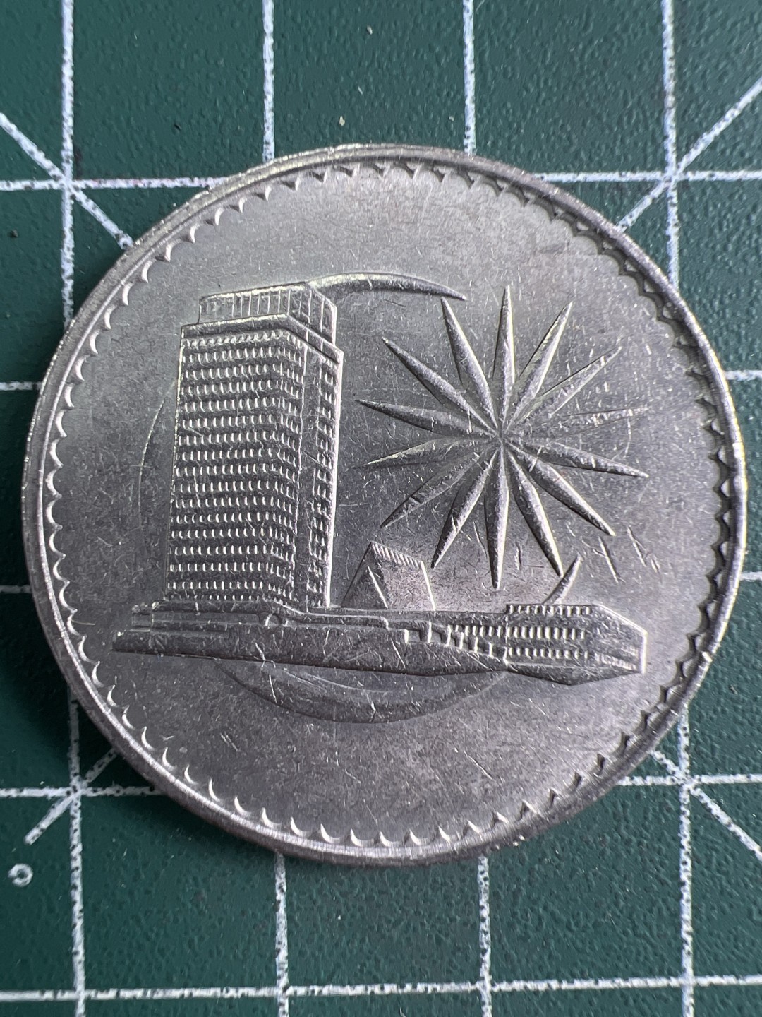 泡泡堂微拍第七十幕硬币捡漏可累计专场👿👿，零佣金，零押金，累计满二十元包邮，接受代拍业务 马来西亚1林吉特