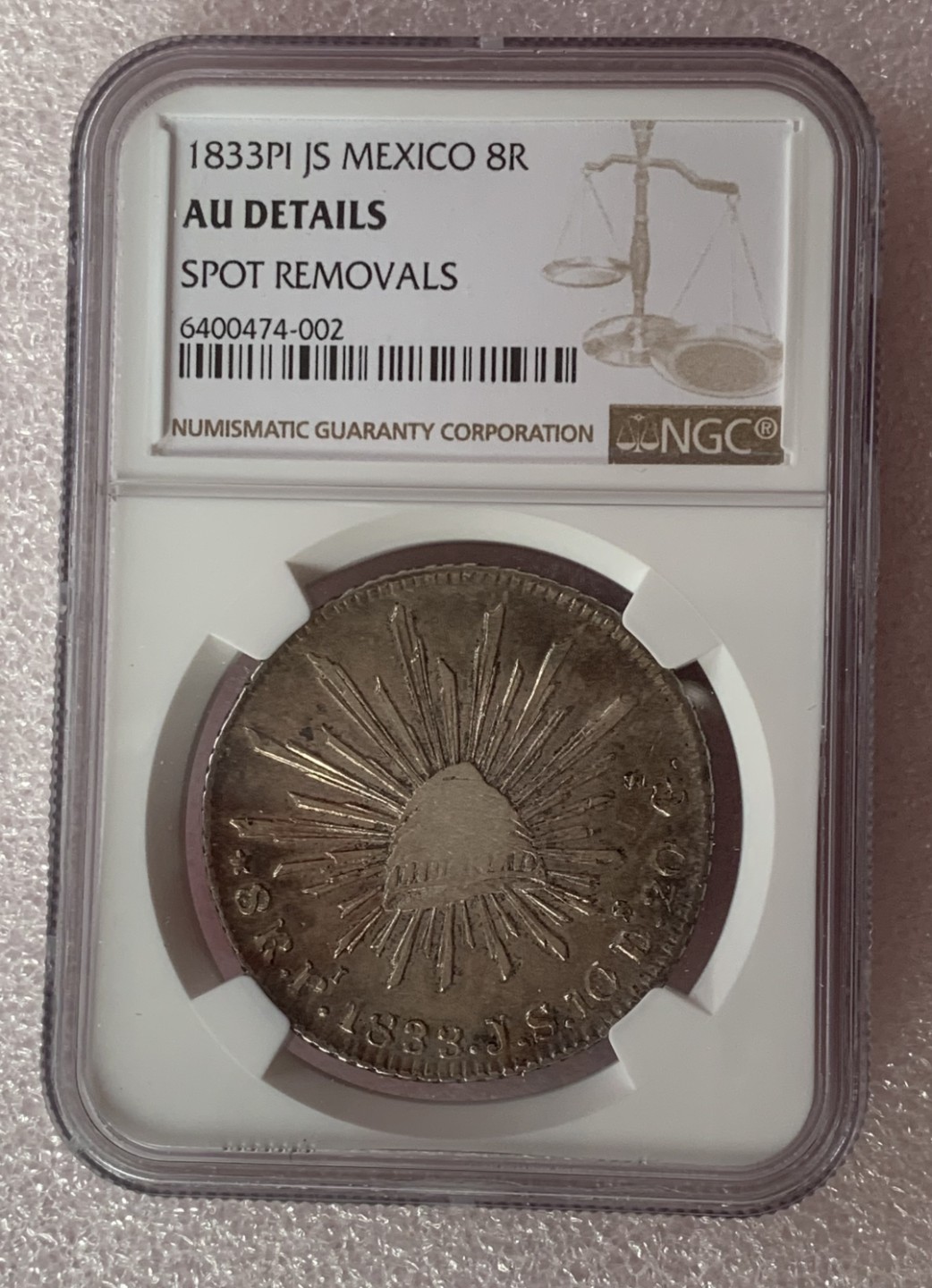 瓶子🏺第80期拍卖会 墨西哥1833年早期鹰洋大银币（状态不错给的清洗）