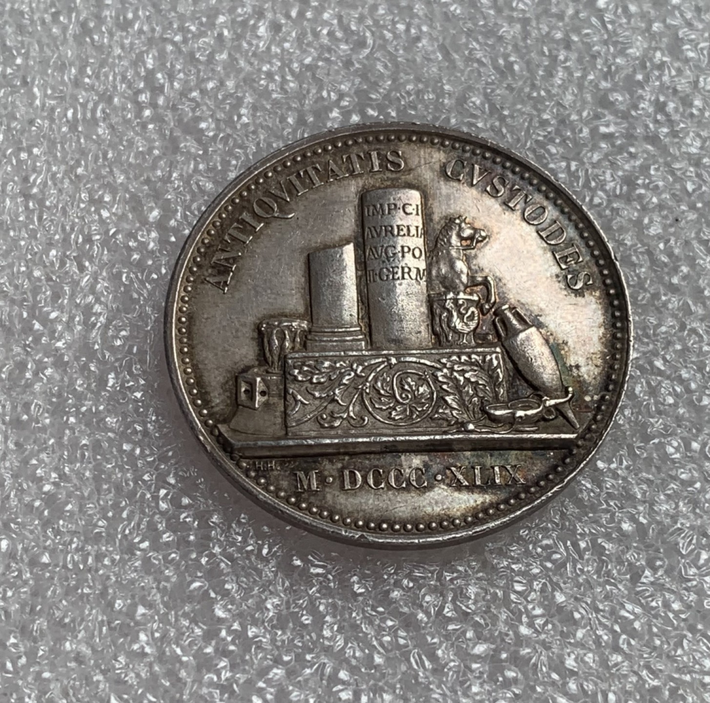 瓶子🏺第80期拍卖会 法国1849年奥尔良考古学会纪念银章，丰饶角Argent边銘，12克30mm