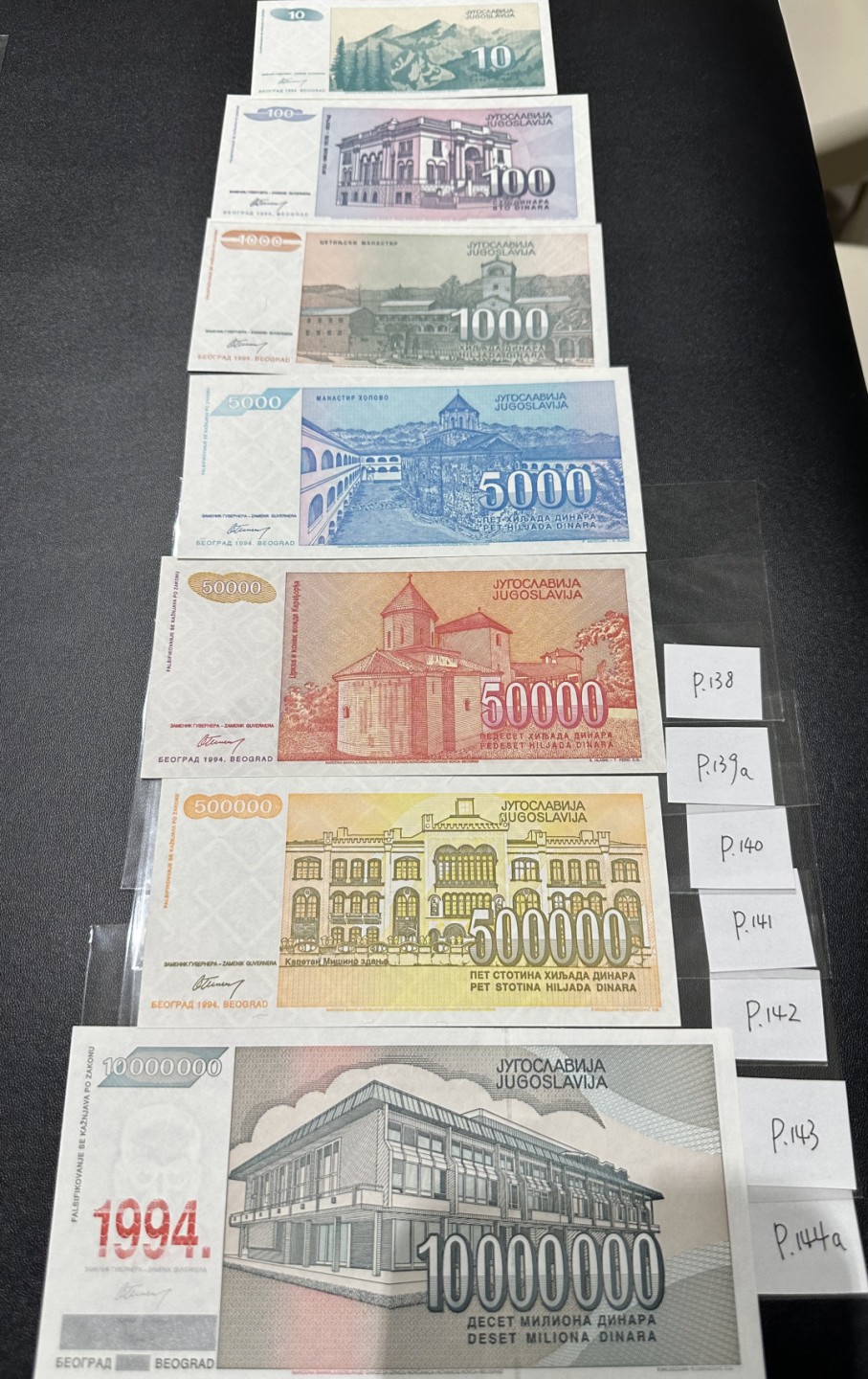 《外钞收藏家》第二百四十三期（南斯拉夫、塞尔维亚、马其顿专场） 南斯拉夫1994年版，10/100/1000/5000/5W/50W/1000W 全新UNC