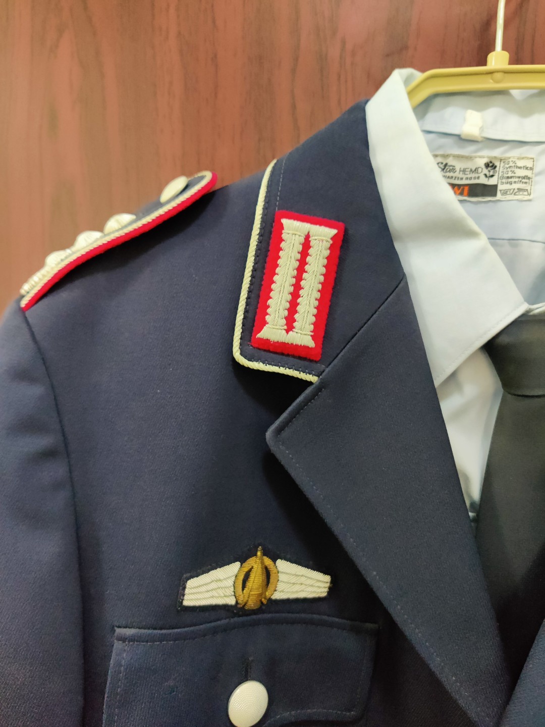 全场0元起拍 第33期 咸鱼国勋章拍卖专场 2月26日（周日）下午6：00开始 西德BW 空军参谋上校常服一套 