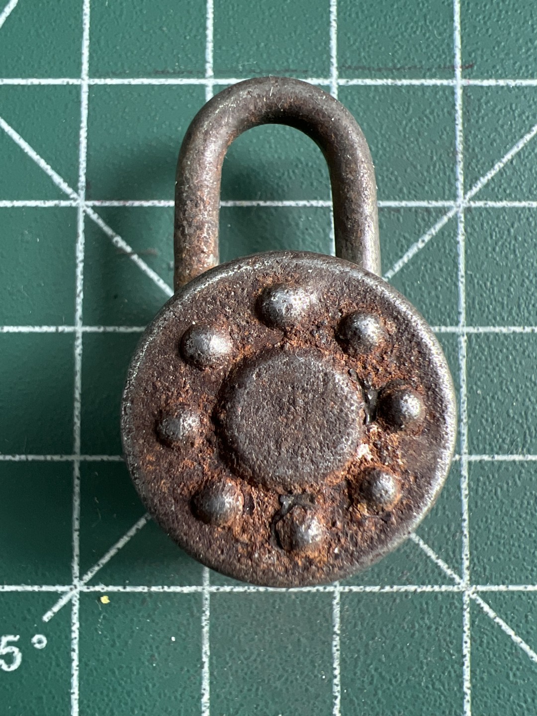 泡泡堂微拍第六十九幕硬币捡漏可累计专场👿👿，零佣金，零押金，累计满二十元包邮，接受代拍业务 锁