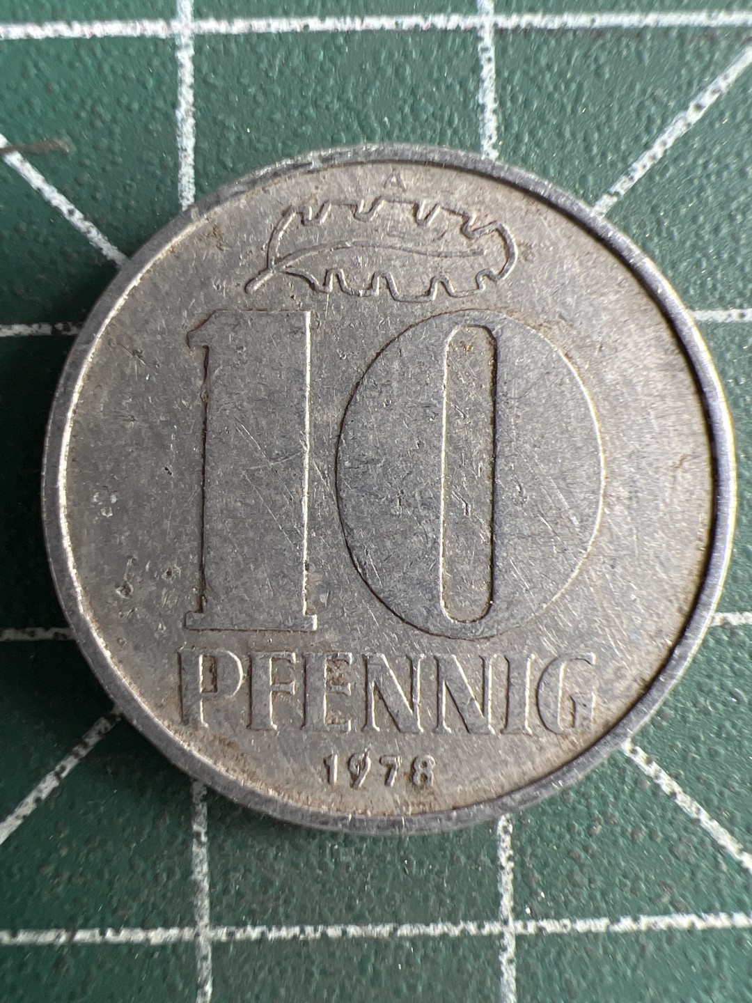 泡泡堂第265期  世界硬币 （无押金，捡漏，全场20包邮，偏远地区除外，接收代拍业务） 东德十芬尼