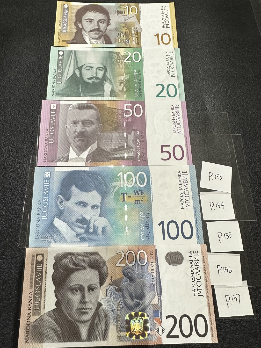 《外钞收藏家》第二百四十三期（南斯拉夫、塞尔维亚、马其顿专场） 南斯拉夫2000-2001年小套，10/20/50/100/200第纳尔 全新UNC