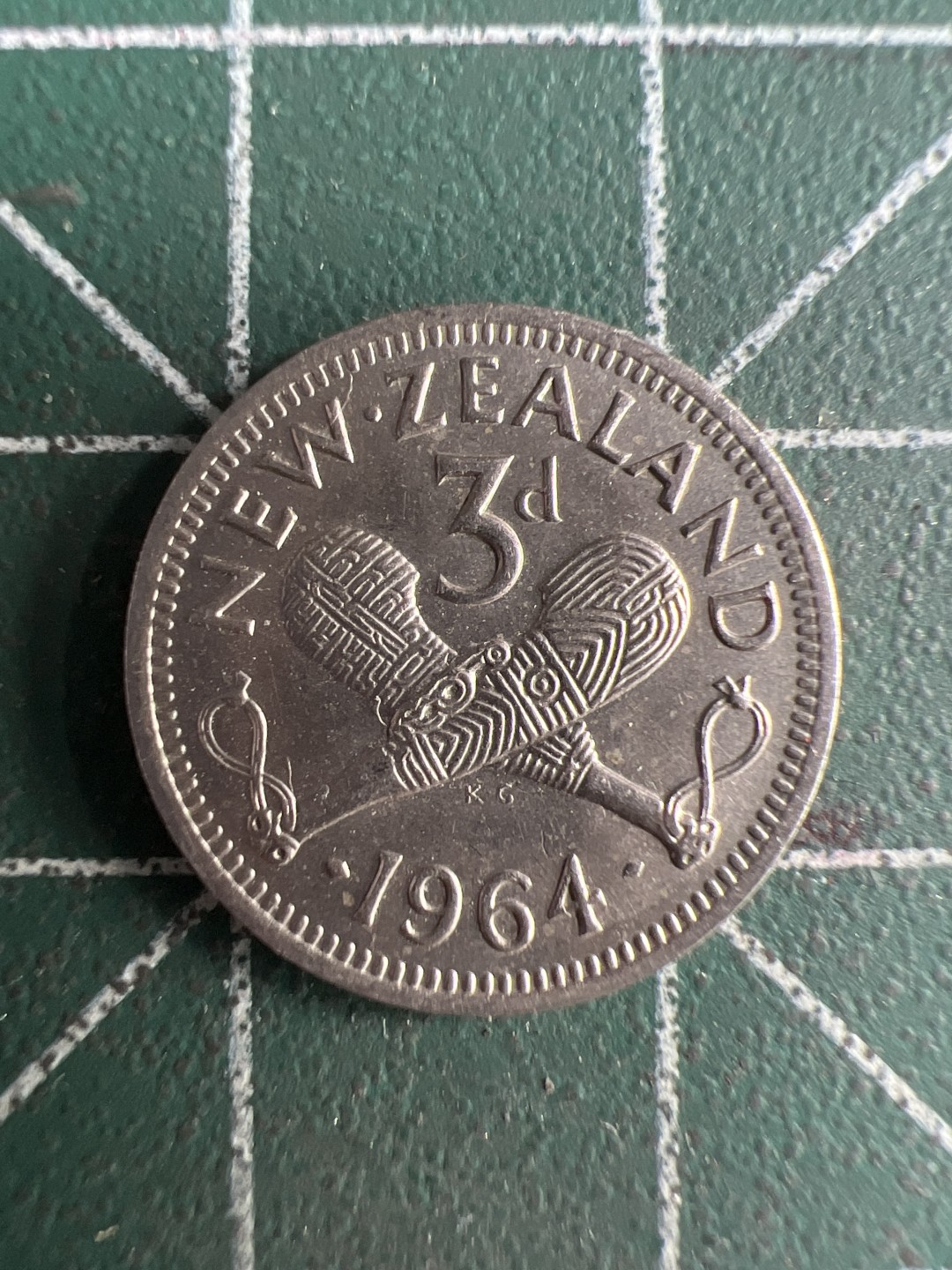 泡泡堂微拍第六十九幕硬币捡漏可累计专场👿👿，零佣金，零押金，累计满二十元包邮，接受代拍业务 新西兰3便士银币