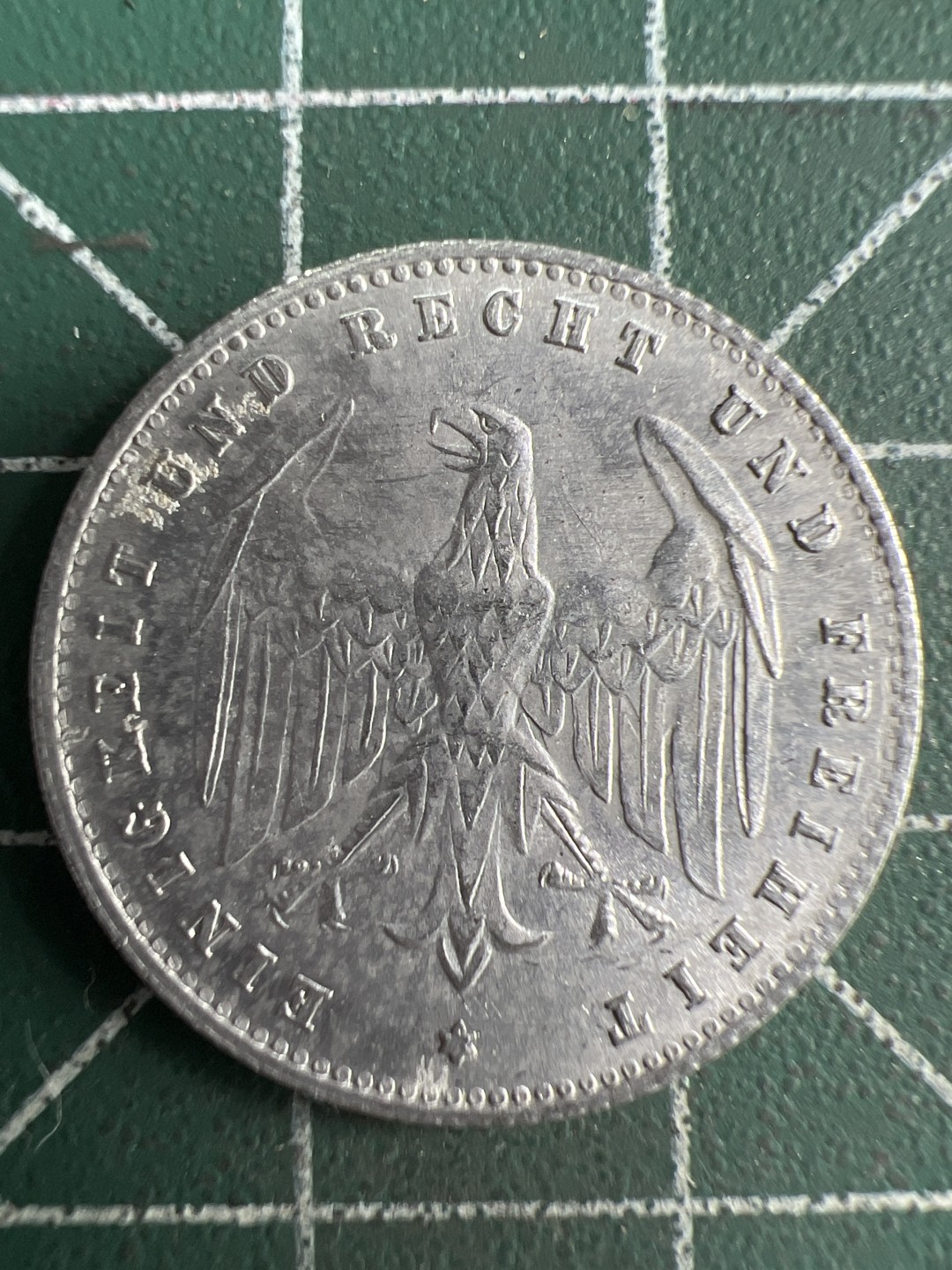 泡泡堂微拍第七十幕硬币捡漏可累计专场👿👿，零佣金，零押金，累计满二十元包邮，接受代拍业务 德国魏玛1923年A版200马克