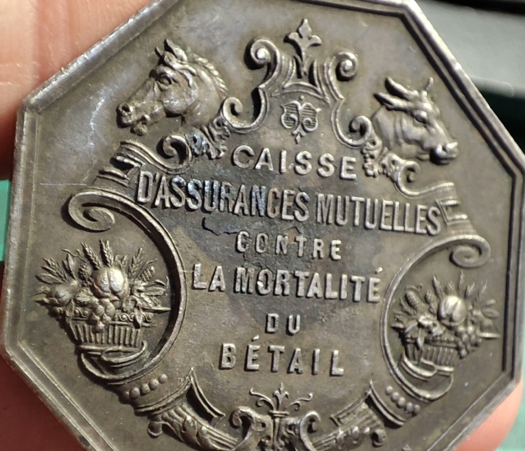 二月章牌清仓会 周五晚自动结拍 法国八角银章少见品种