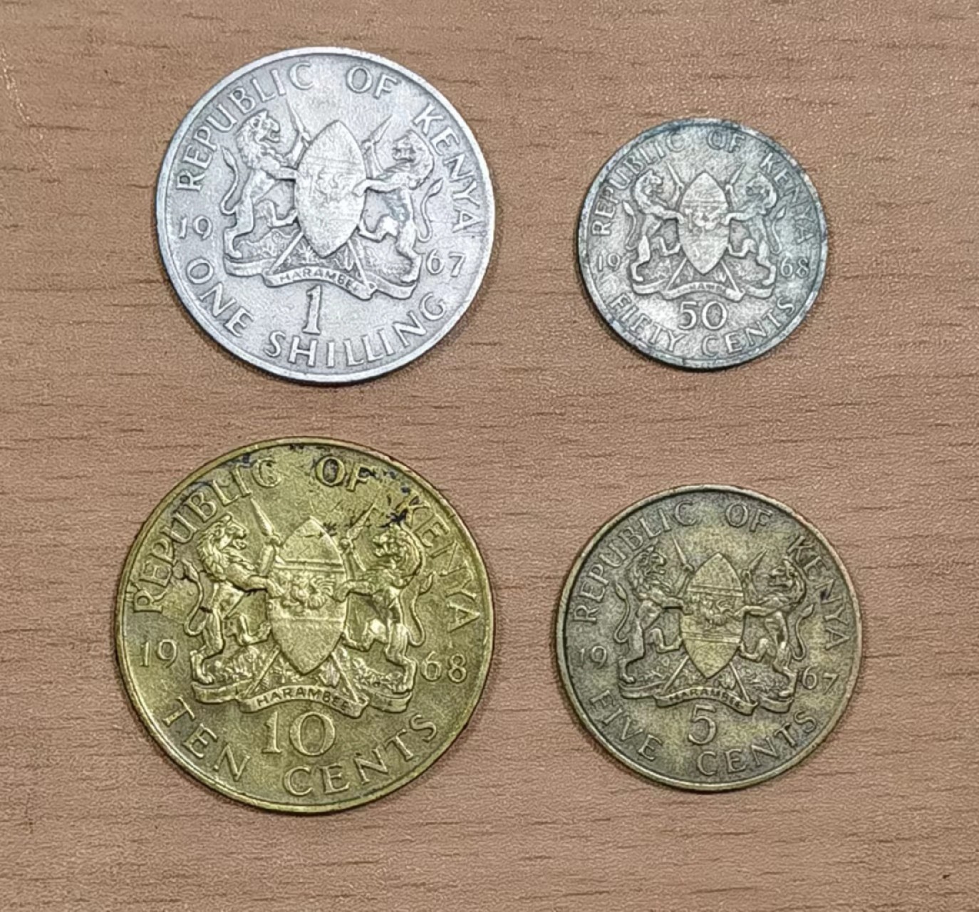 北京马甸外国币专卖微拍第九十三期，外国非贵金属纪念币，流通币专场，陆续上新，欢迎关注 肯尼亚无字版