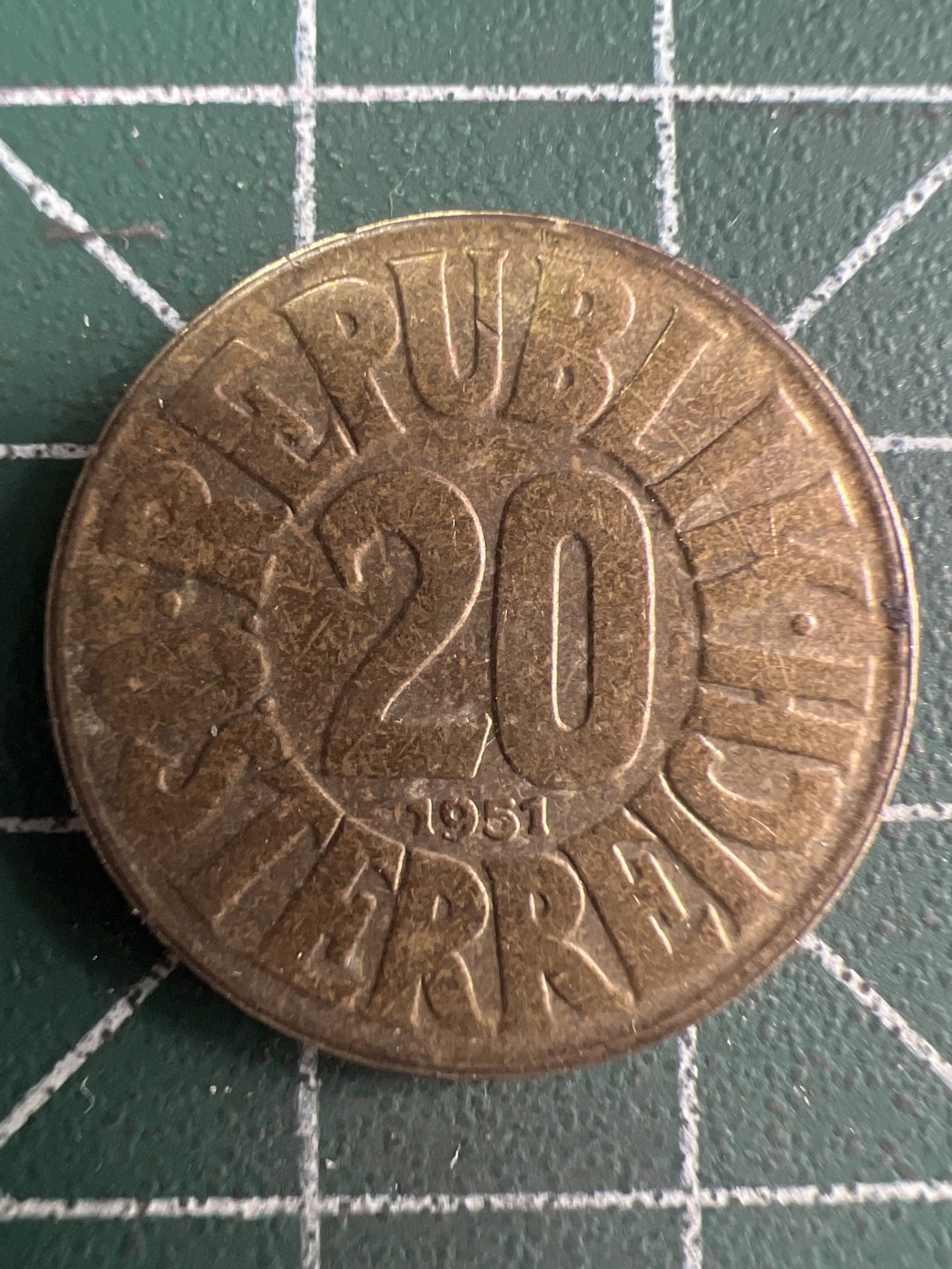 泡泡堂微拍第七十幕硬币捡漏可累计专场👿👿，零佣金，零押金，累计满二十元包邮，接受代拍业务 奥地利20格罗申