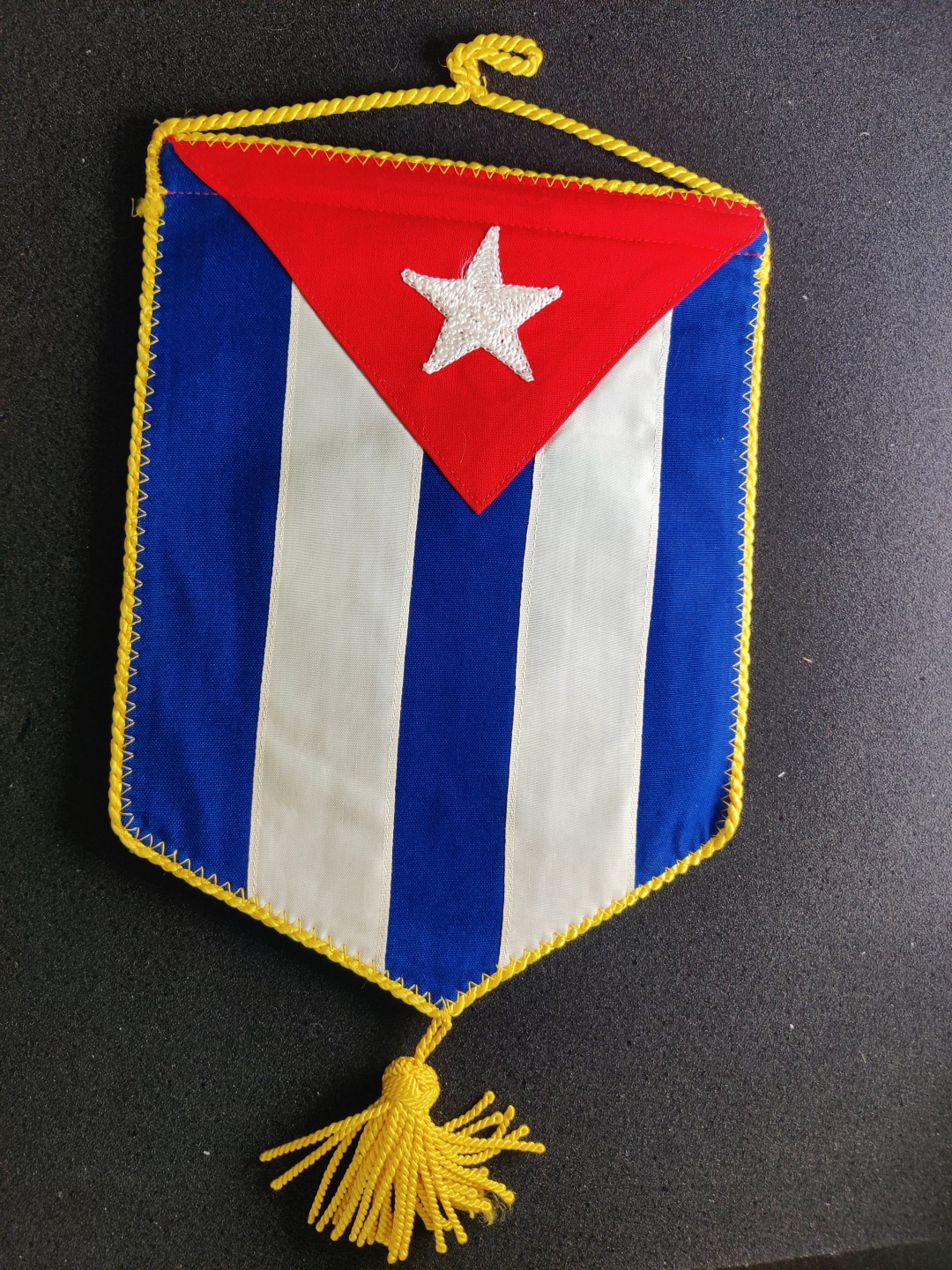 全场0元起拍 第33期 咸鱼国勋章拍卖专场 2月26日（周日）下午6：00开始 古巴挂旗