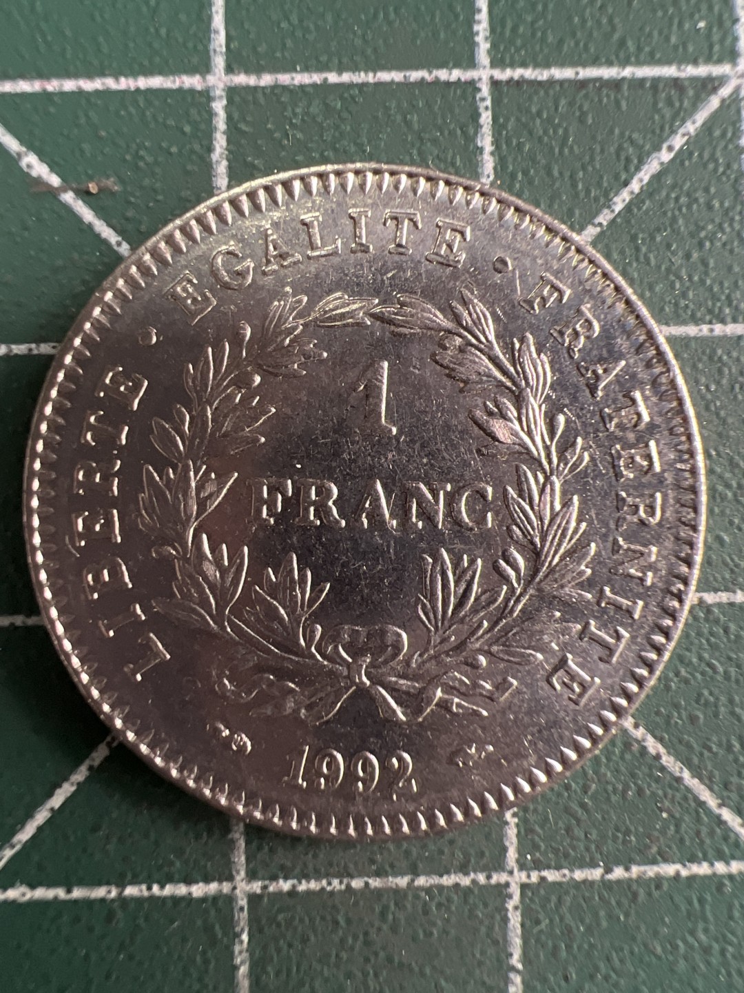 泡泡堂微拍第六十九幕硬币捡漏可累计专场👿👿，零佣金，零押金，累计满二十元包邮，接受代拍业务 法国纪念币