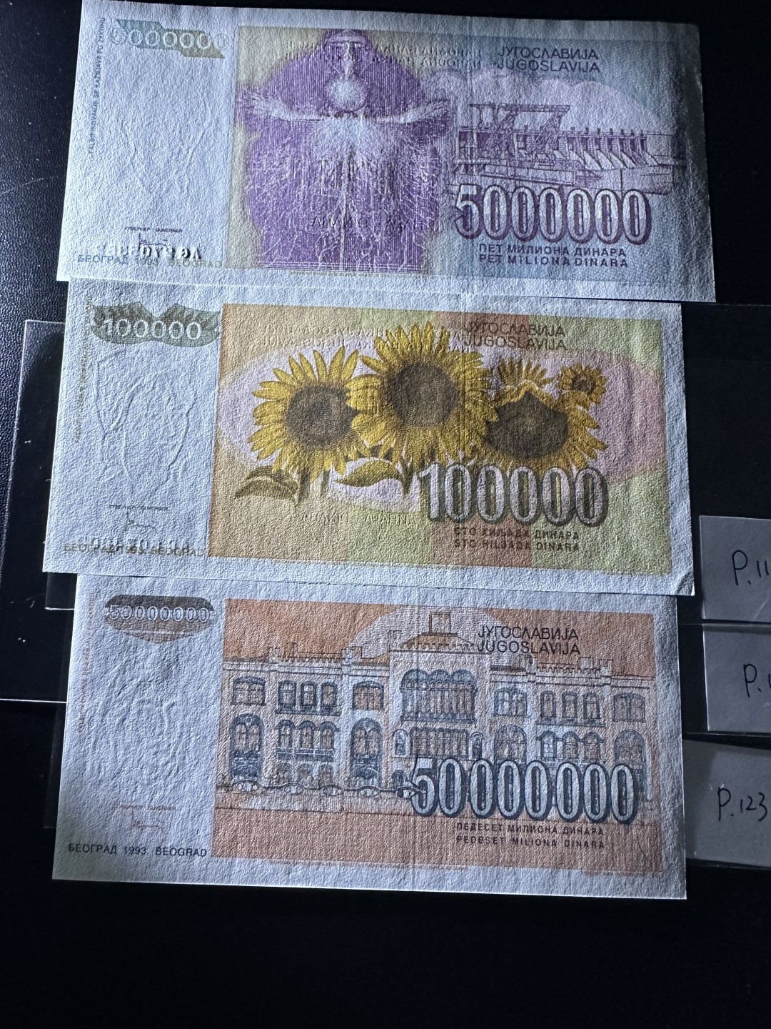 《外钞收藏家》第二百四十三期（南斯拉夫、塞尔维亚、马其顿专场） 南斯拉夫1993年版5枚，10W/500W/5000W/10000W/1000000W第纳尔 100亿面额轻微潮