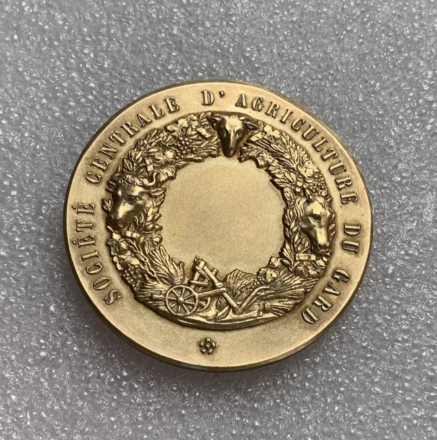 瓶子🏺第80期拍卖会 法国农艺学之父奥利维耶.德赛尔纪念镀金银章，丰饶角Argent边銘，46克45mm