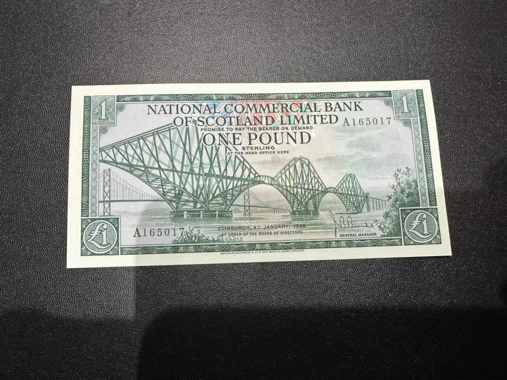 《外钞收藏家》第二百四十四期 连拍场二 1968年苏格兰1镑 AU品相有折 A冠