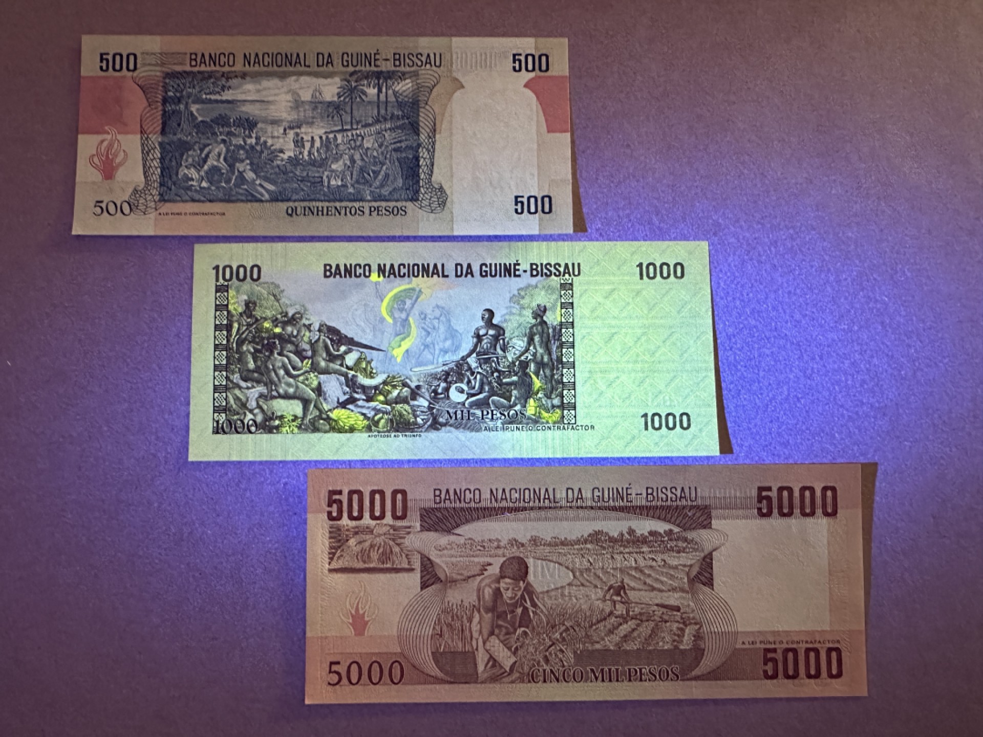 《张总收藏》91期——外币精品百拍 几内亚比绍500-5000比索3张 UNC 1978-1984年版本