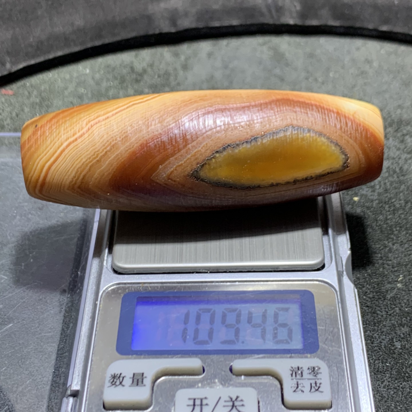 精美孤品巨无霸风化纹玛瑙大桶珠（把件)一颗