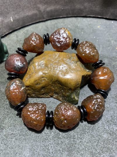 放一条福利！精美天然戈壁酒红色玛瑙原石手串一条， - 放一条福利！精美天然戈壁酒红色玛瑙原石手串一条，