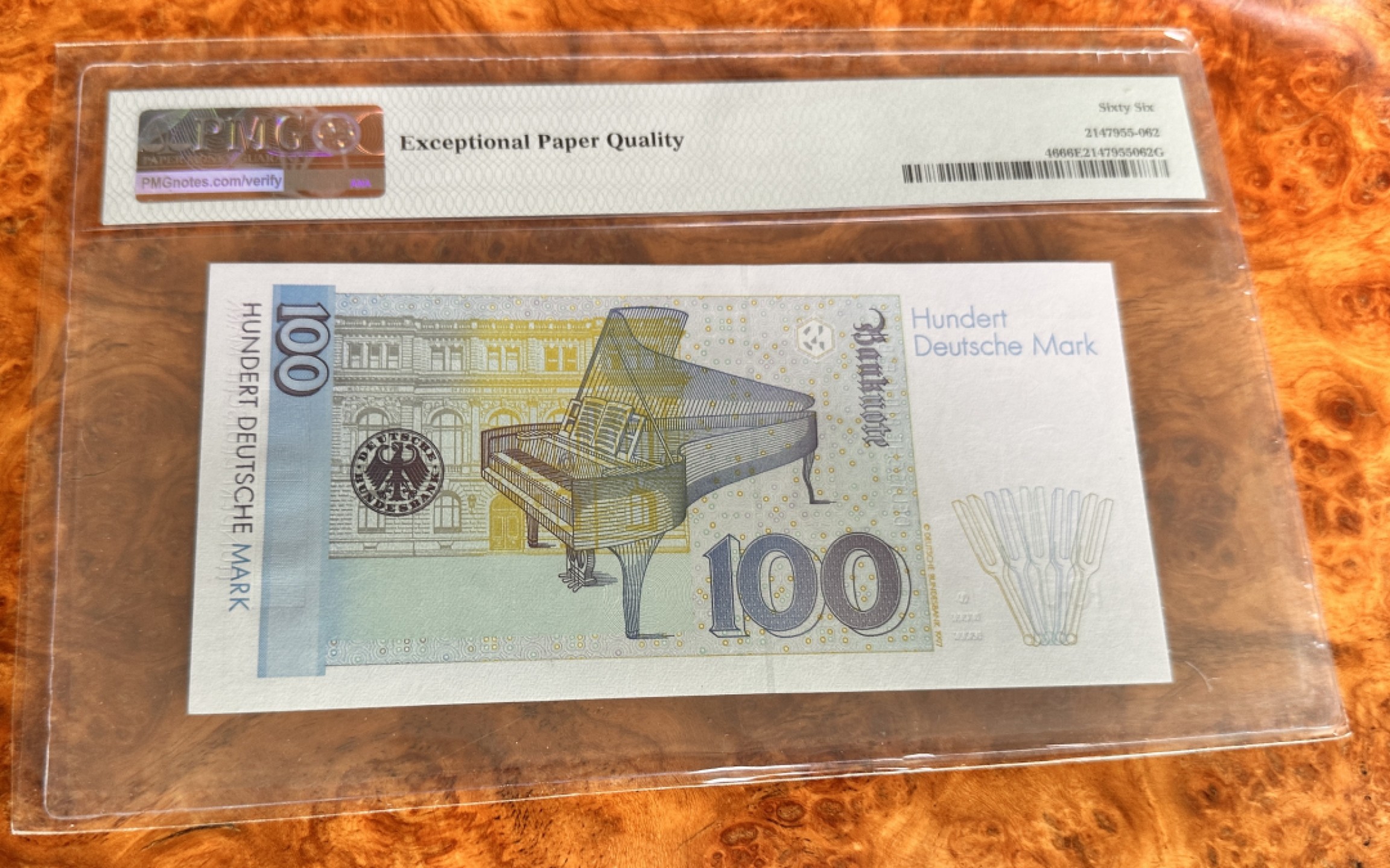 Chase Auction 第18期 - - 外钞、民国钞和人民币混合场！ 1996年德国100马克，钢琴家克拉拉，PMG66！无47！