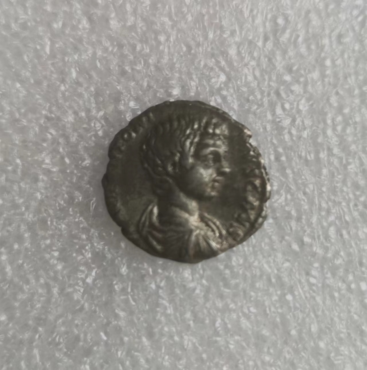 瓶子🏺第80期拍卖会 古罗马帝国盖塔背雅典娜第纳尔银币18毫米2.87克