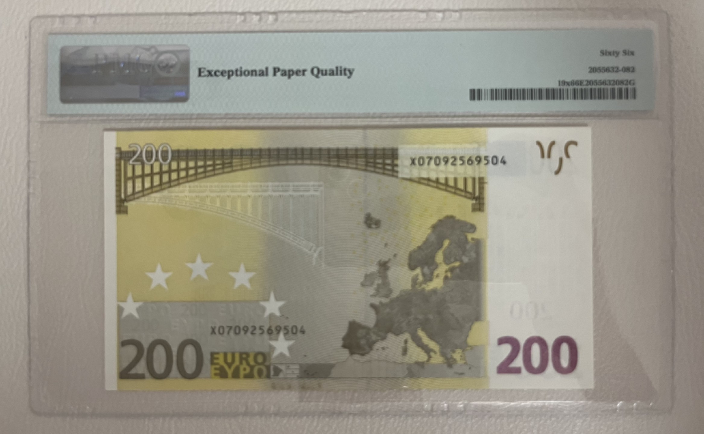 Chase Auction 第18期 - - 外钞、民国钞和人民币混合场！ 2002版 200欧元 ，三签，德国版X（法国印刷 E），稀少版别，PMG66EPQ ！