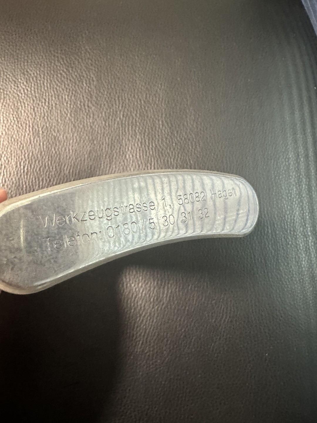 CSIS-GREAT评级精品钱币拍卖第一百八十三期 千禧年左右 不锈钢酒壶 品如图